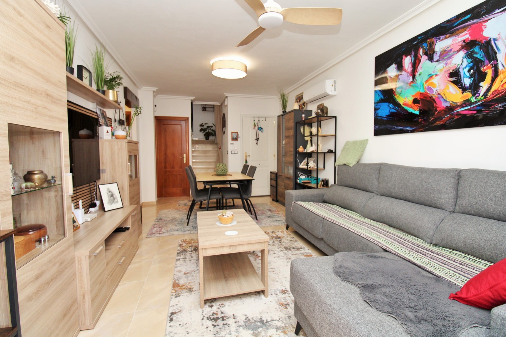 Herverkoop - Stadswoning -
San Miguel de Salinas