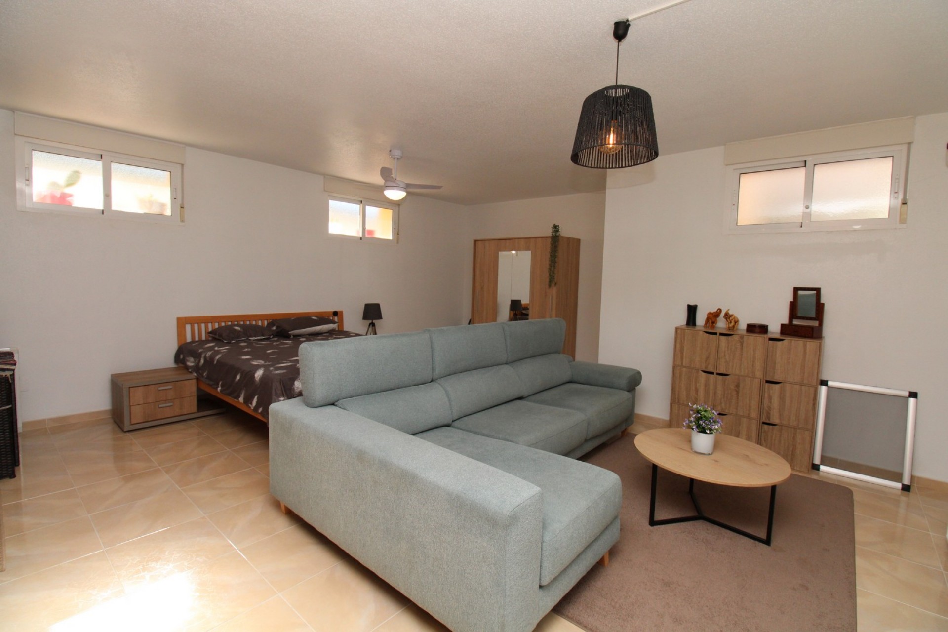 Herverkoop - Stadswoning -
San Miguel de Salinas