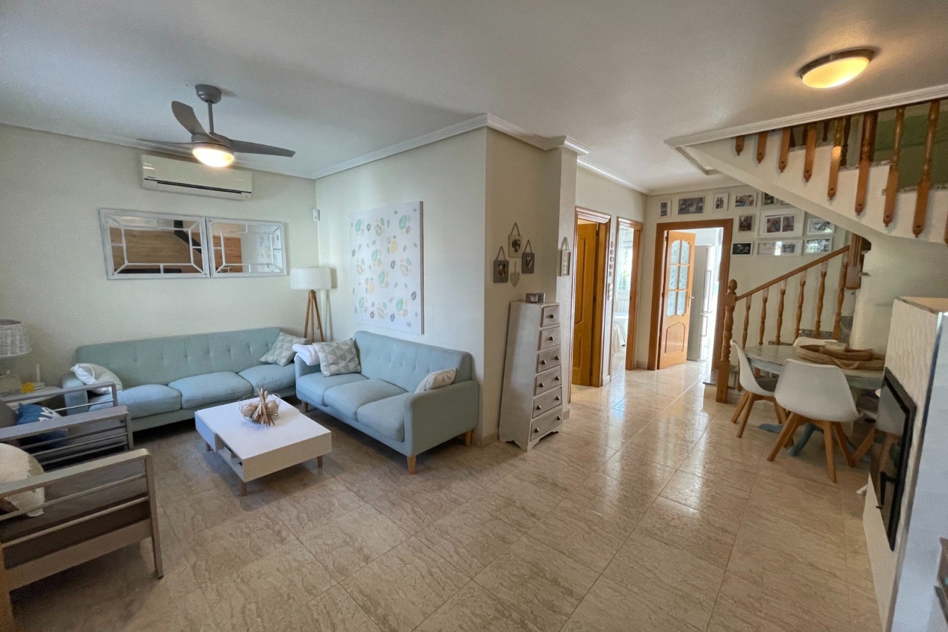 Herverkoop - Stadswoning -
Torre de la Horadada