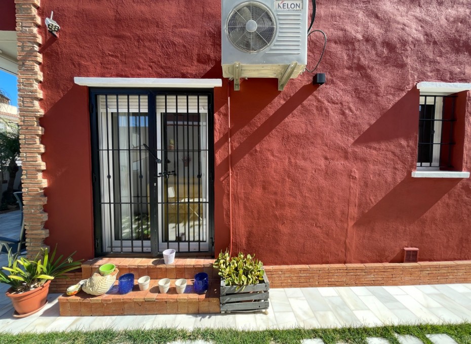 Herverkoop - Stadswoning -
Torre de la Horadada