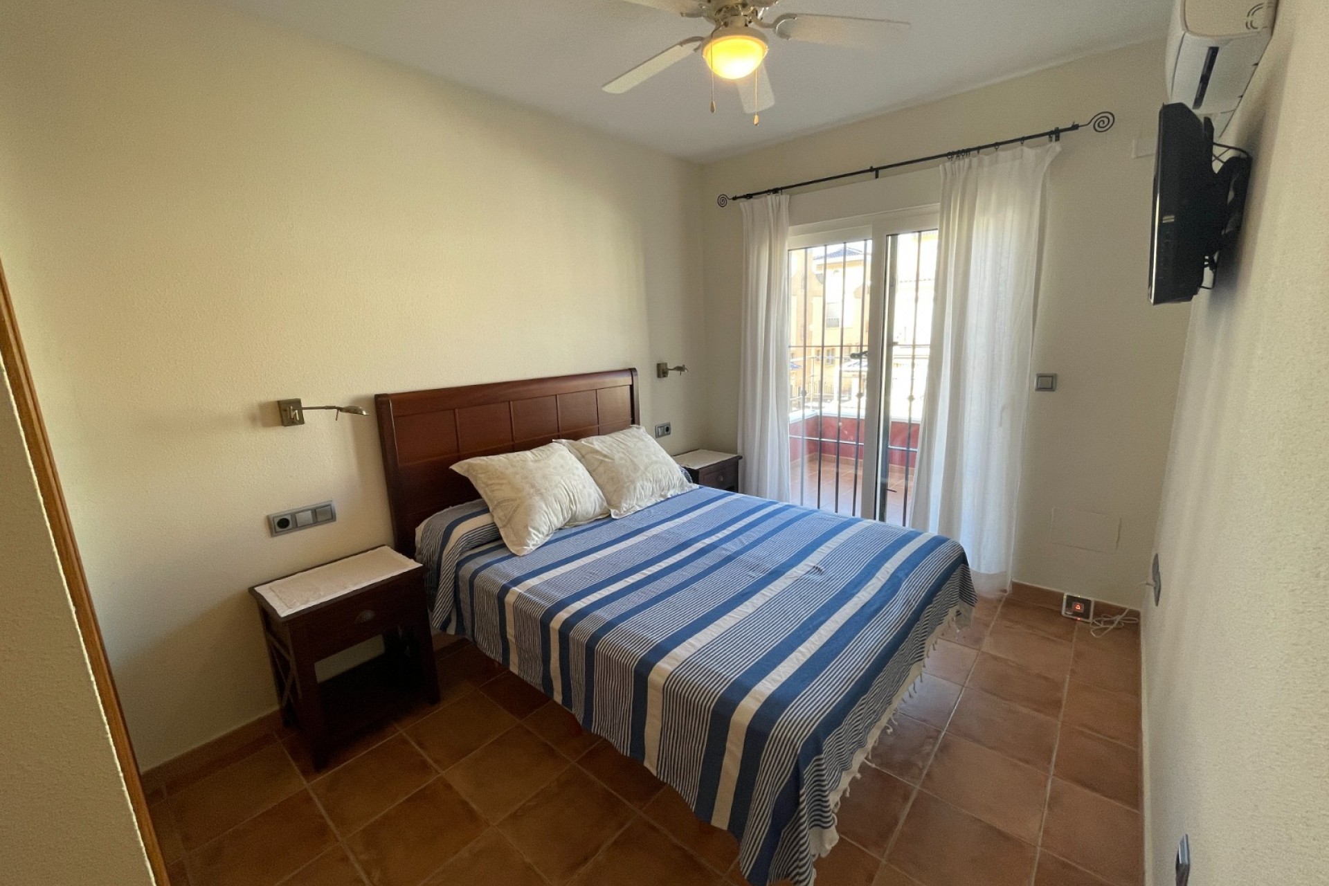 Herverkoop - Stadswoning -
Torre de la Horadada