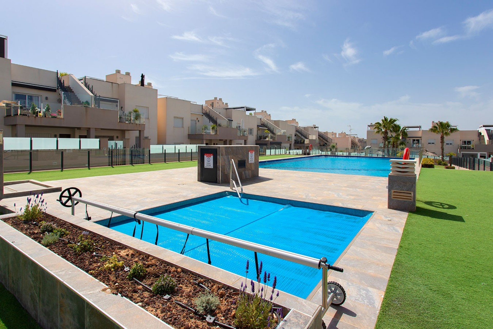 Herverkoop - Stadswoning -
Torrevieja - Aguas Nuevas