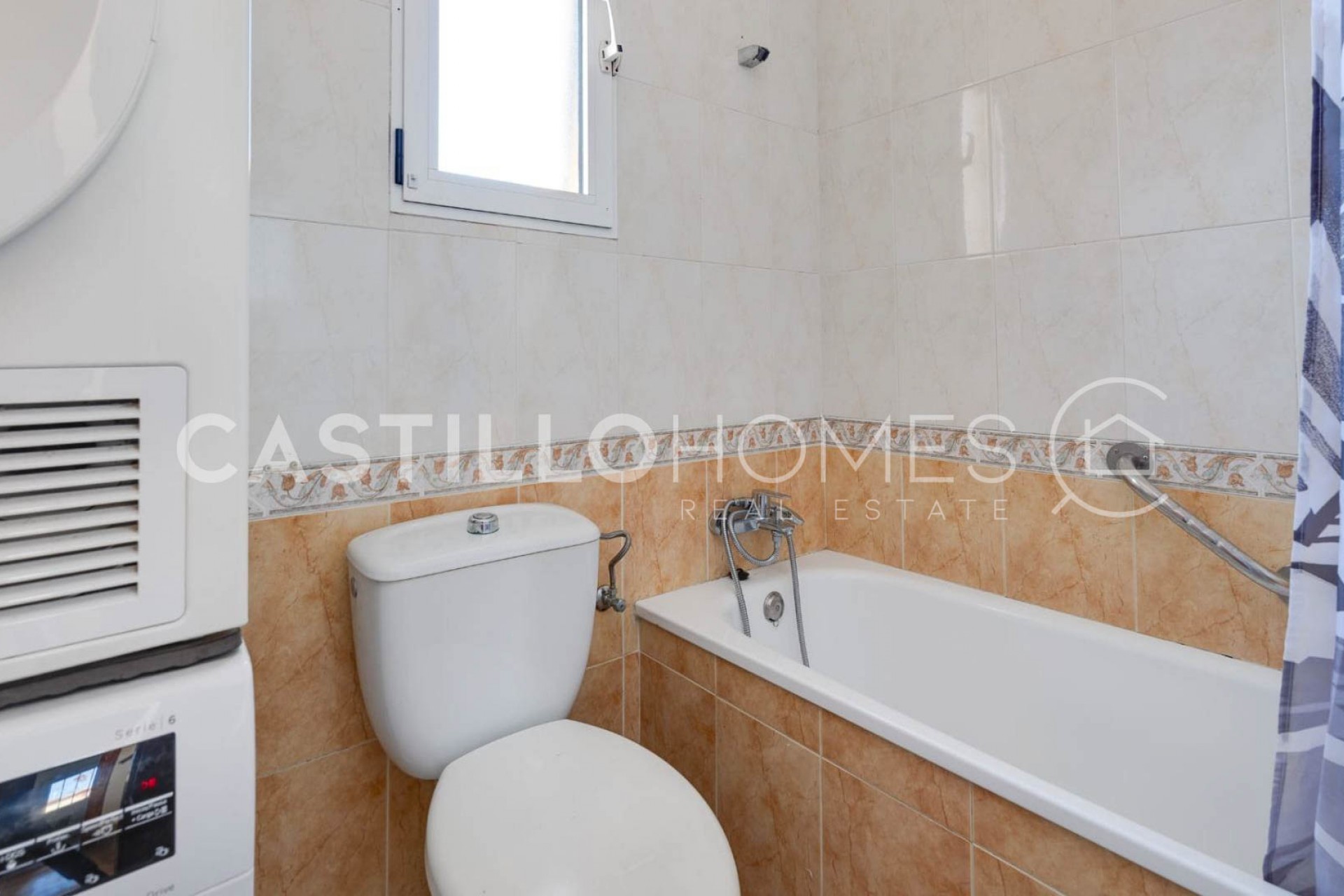 Herverkoop - Stadswoning -
Torrevieja - Aguas Nuevas