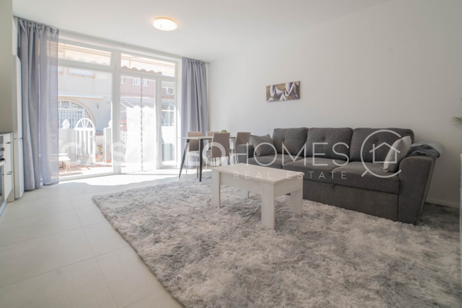 Herverkoop - Stadswoning -
Torrevieja - El chaparral