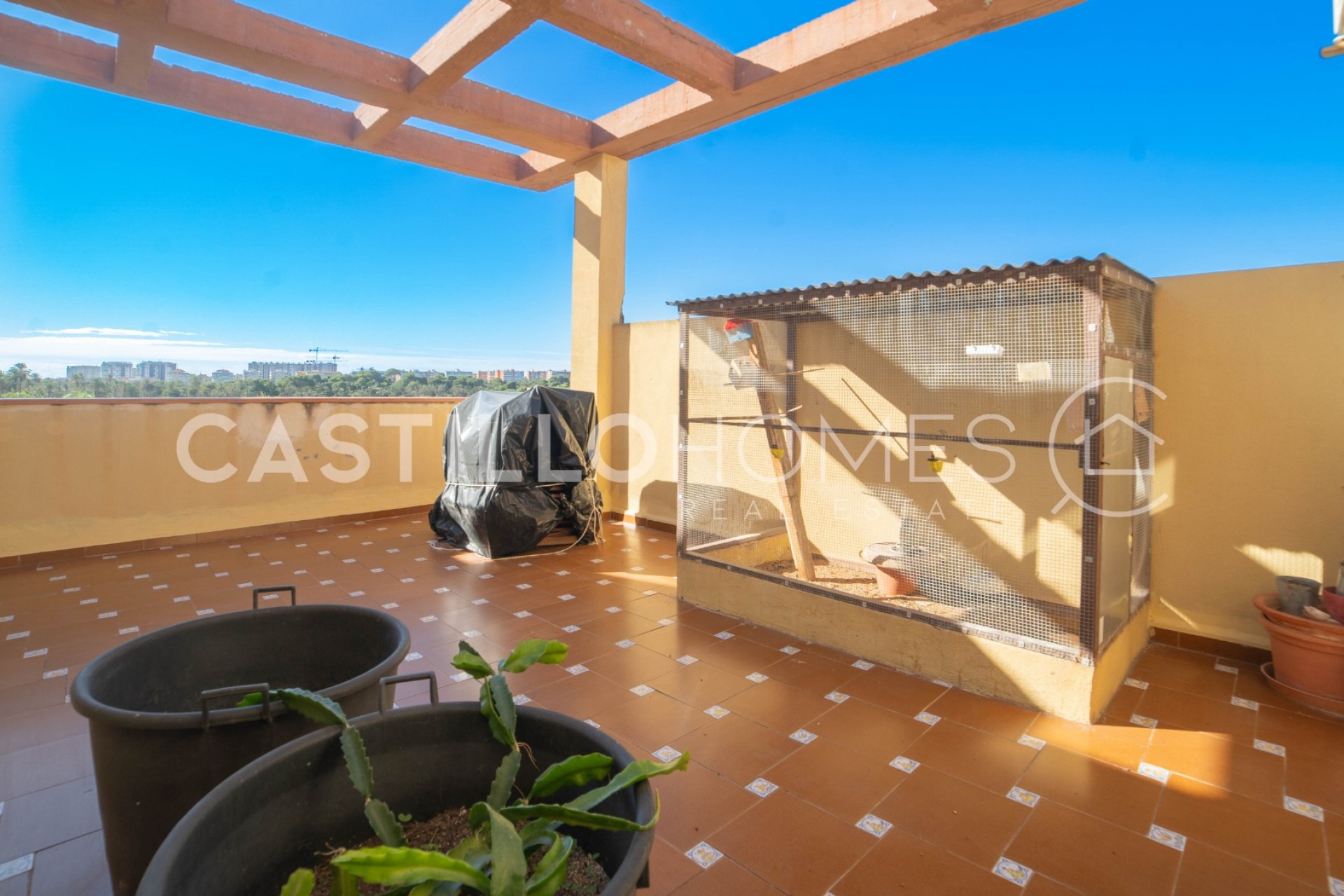 Herverkoop - Stadswoning -
Torrevieja - La veleta