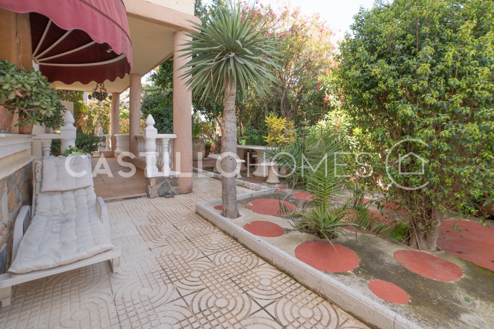 Herverkoop - Stadswoning -
Torrevieja - La veleta