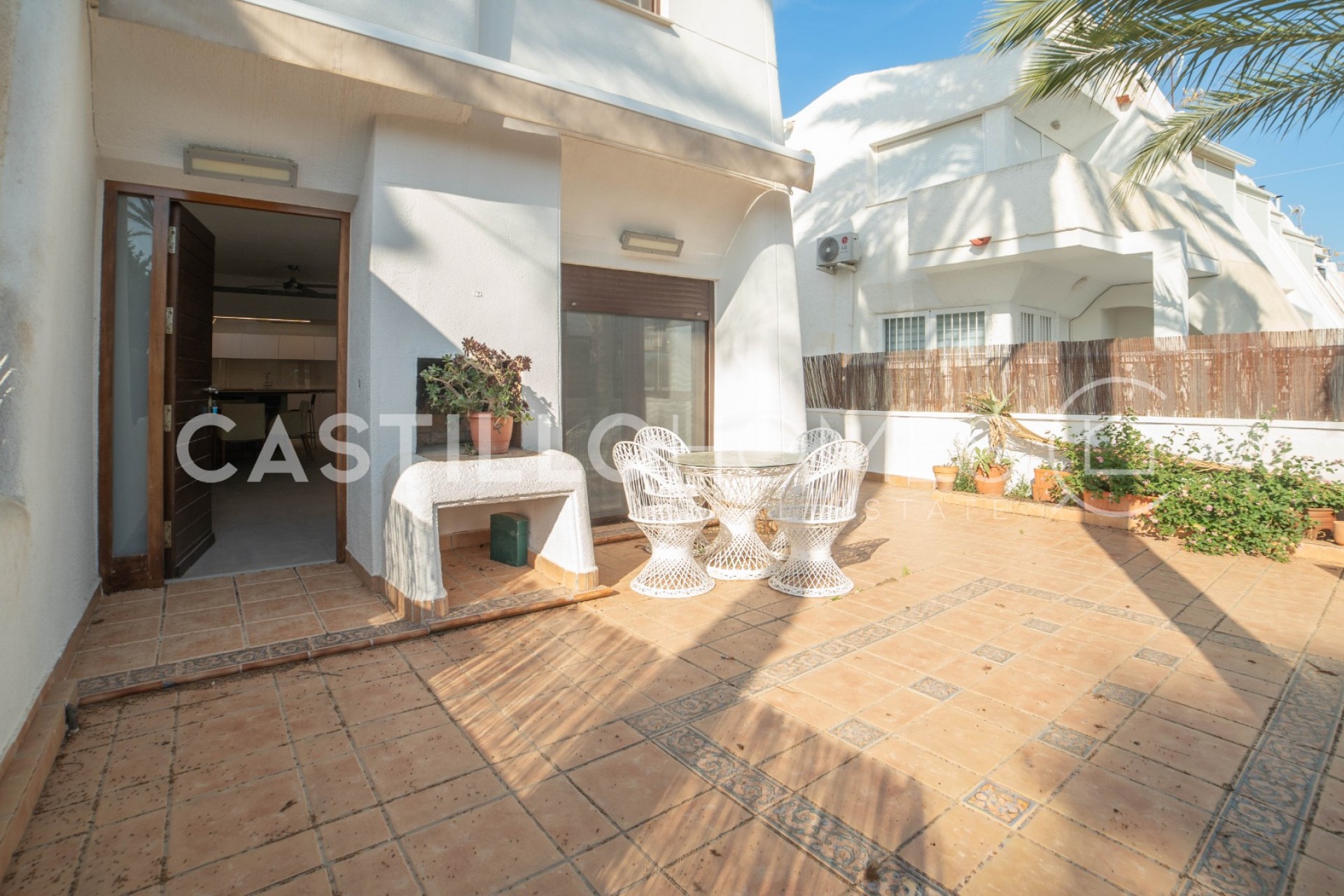 Herverkoop - Stadswoning -
Torrevieja - La veleta
