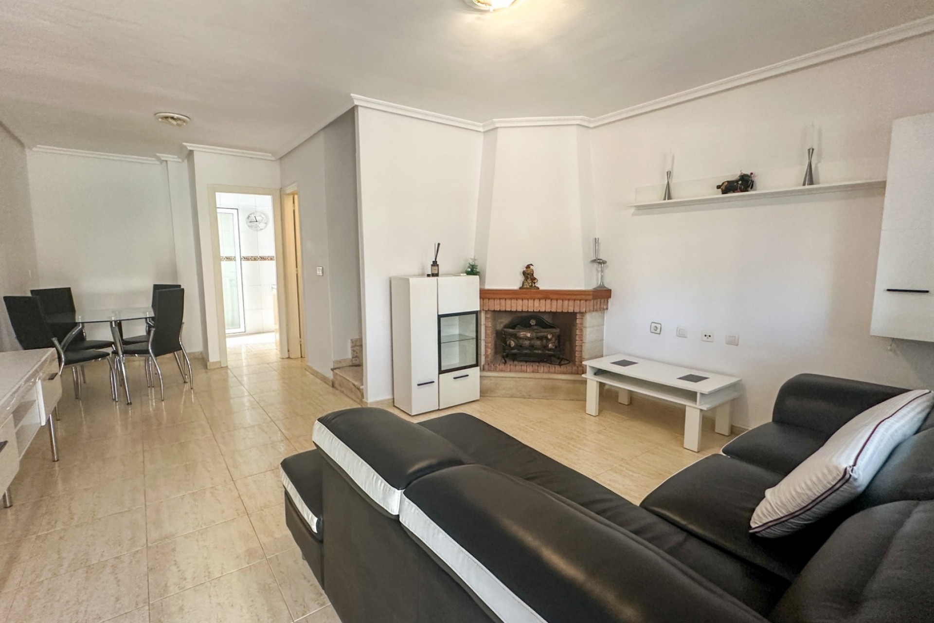 Herverkoop - Stadswoning -
Torrevieja - Nueva Torrevieja