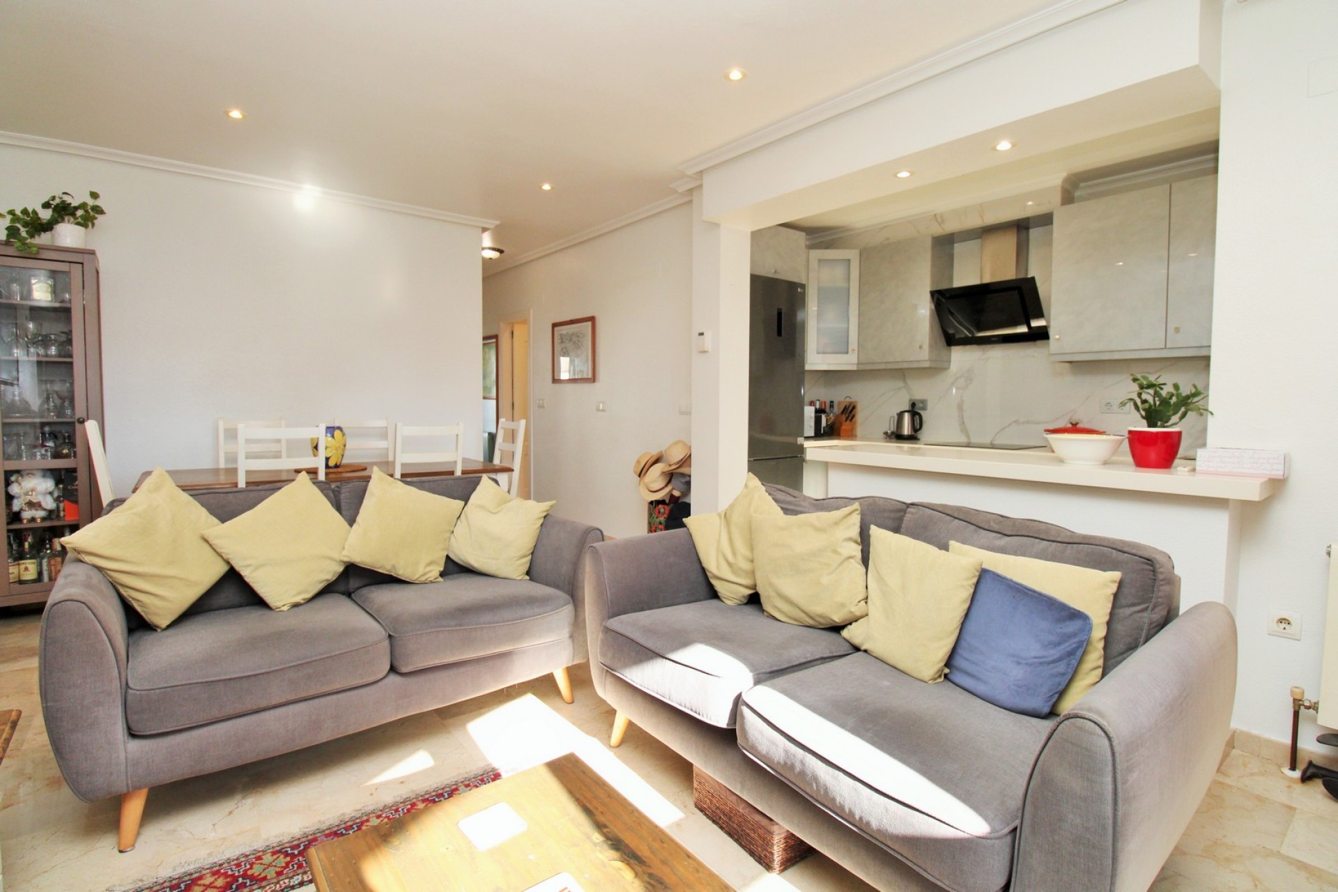 Herverkoop - Stadswoning -
Villamartin - PAU 8