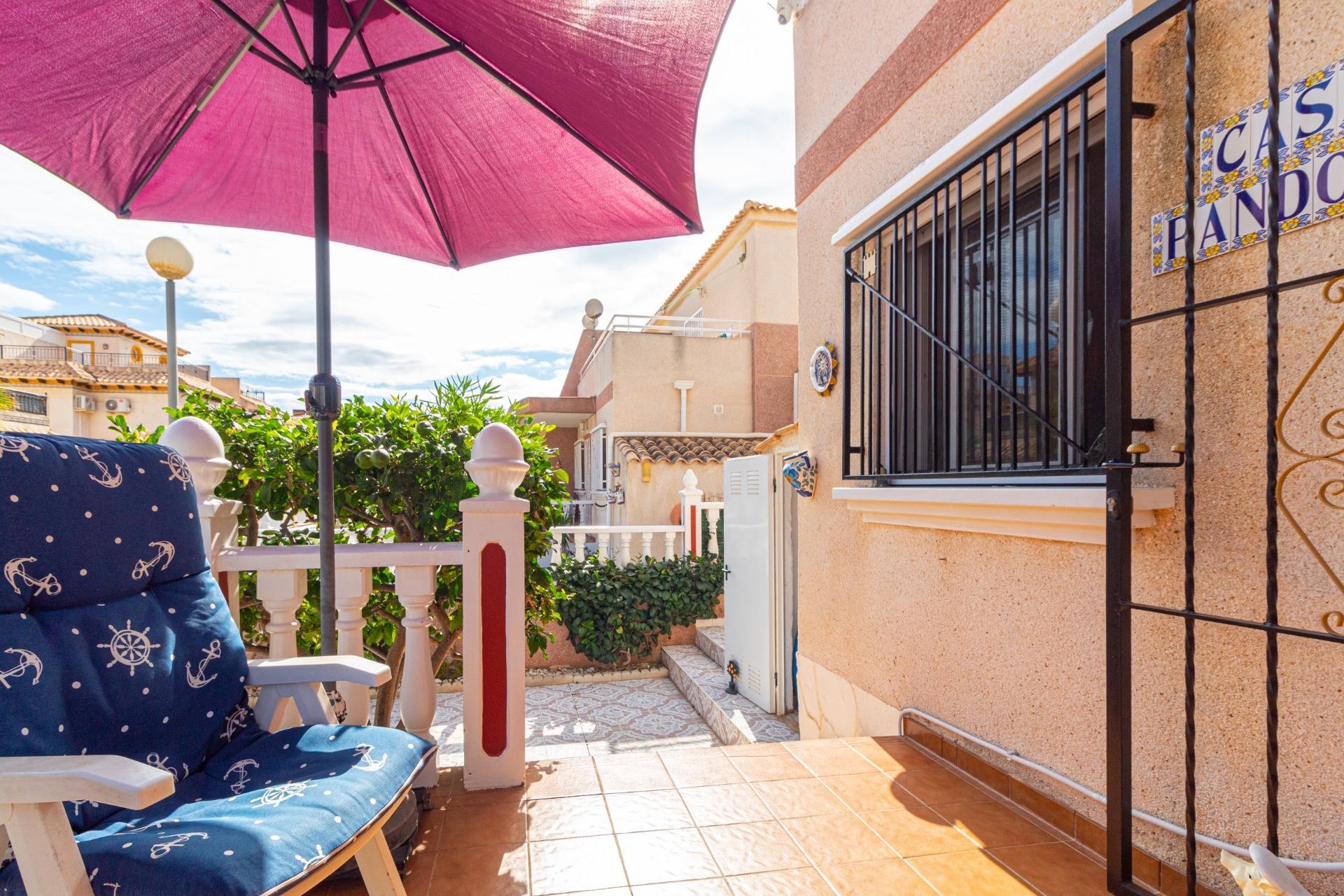 Herverkoop - Terraced house -
Orihuela Costa - Cabo Roig
