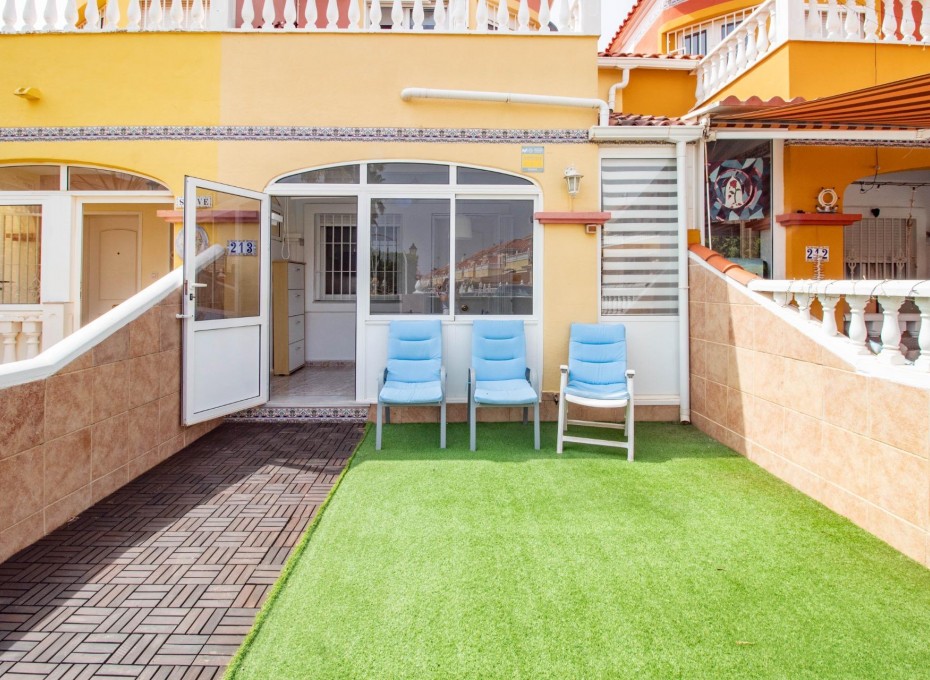 Herverkoop - Terraced house -
Orihuela Costa - La Regia