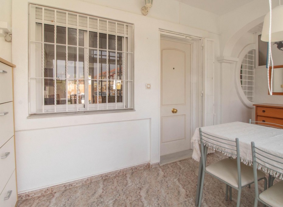 Herverkoop - Terraced house -
Orihuela Costa - La Regia