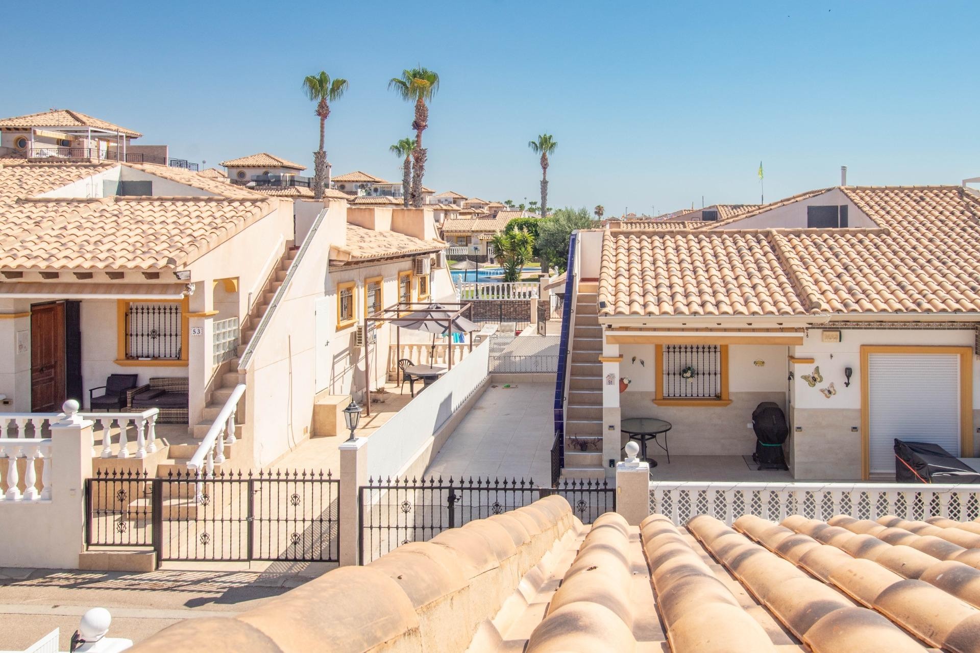 Herverkoop - Terraced house -
Orihuela Costa - La Zenia
