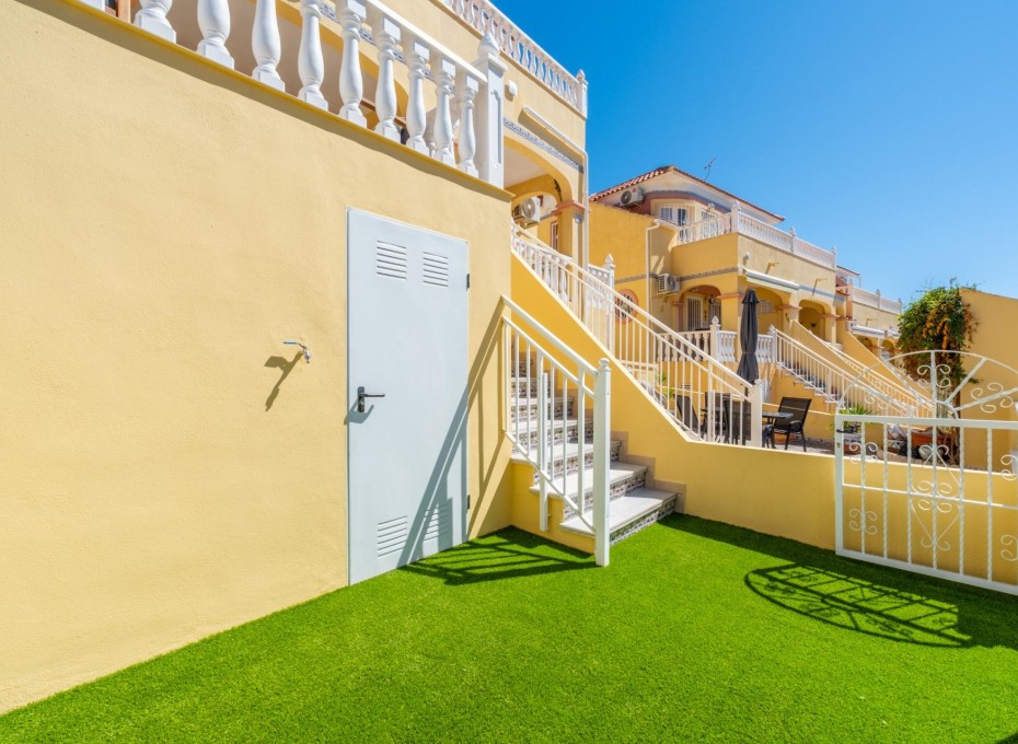 Herverkoop - Terraced house -
Orihuela Costa - Lomas de Campoamor-Las Ramblas