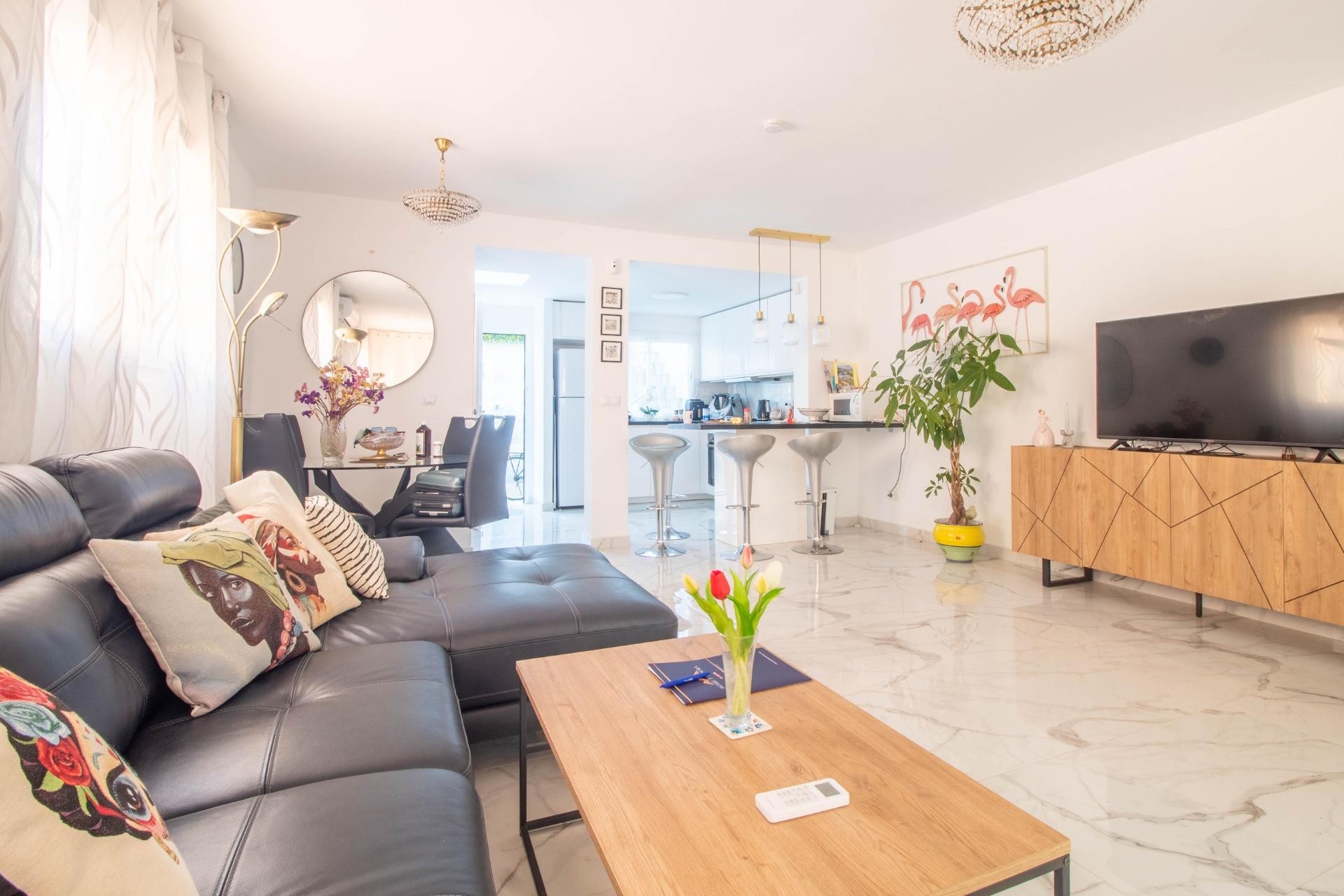 Herverkoop - Terraced house -
Torrevieja - Acequion