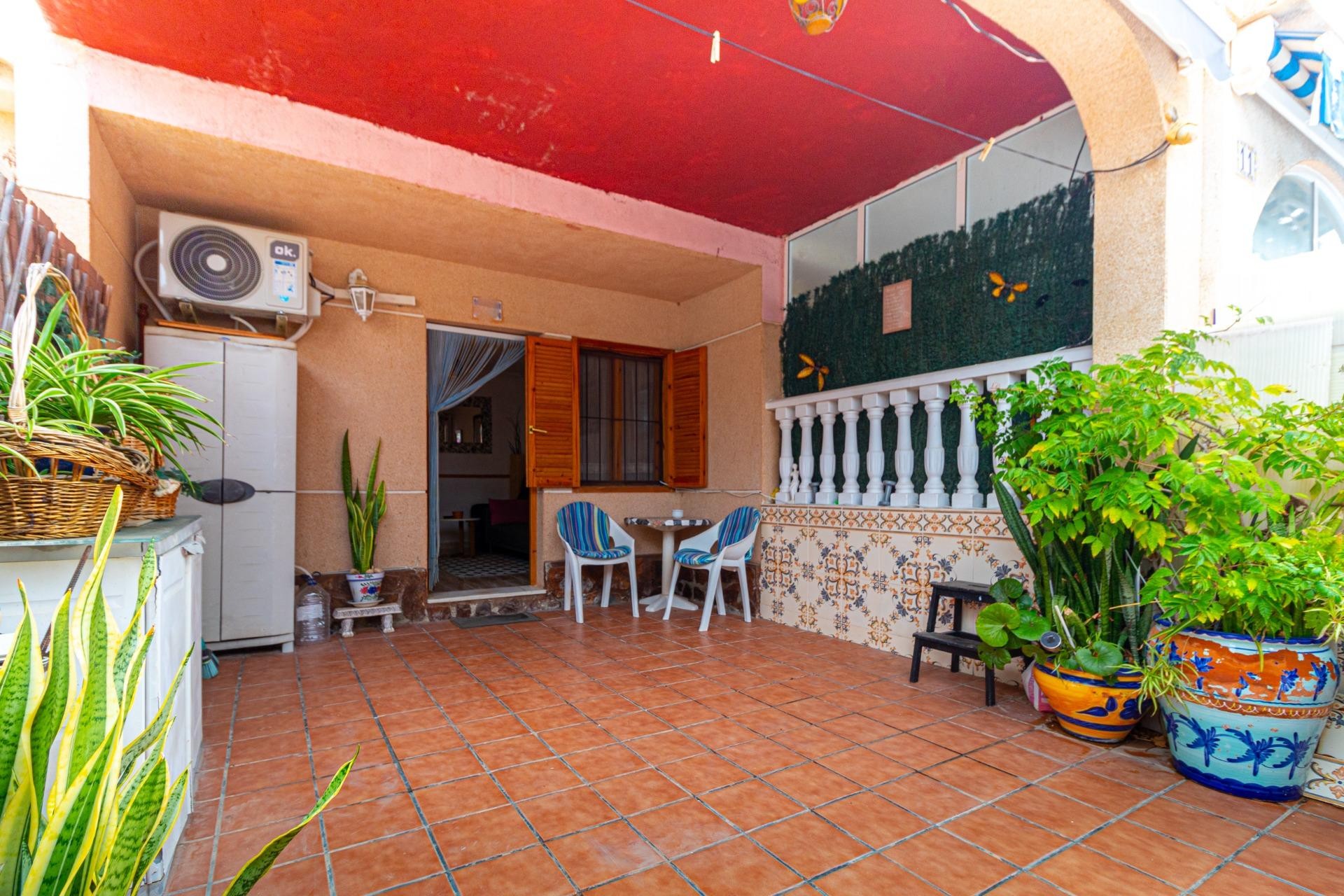 Herverkoop - Terraced house -
Torrevieja - Los altos