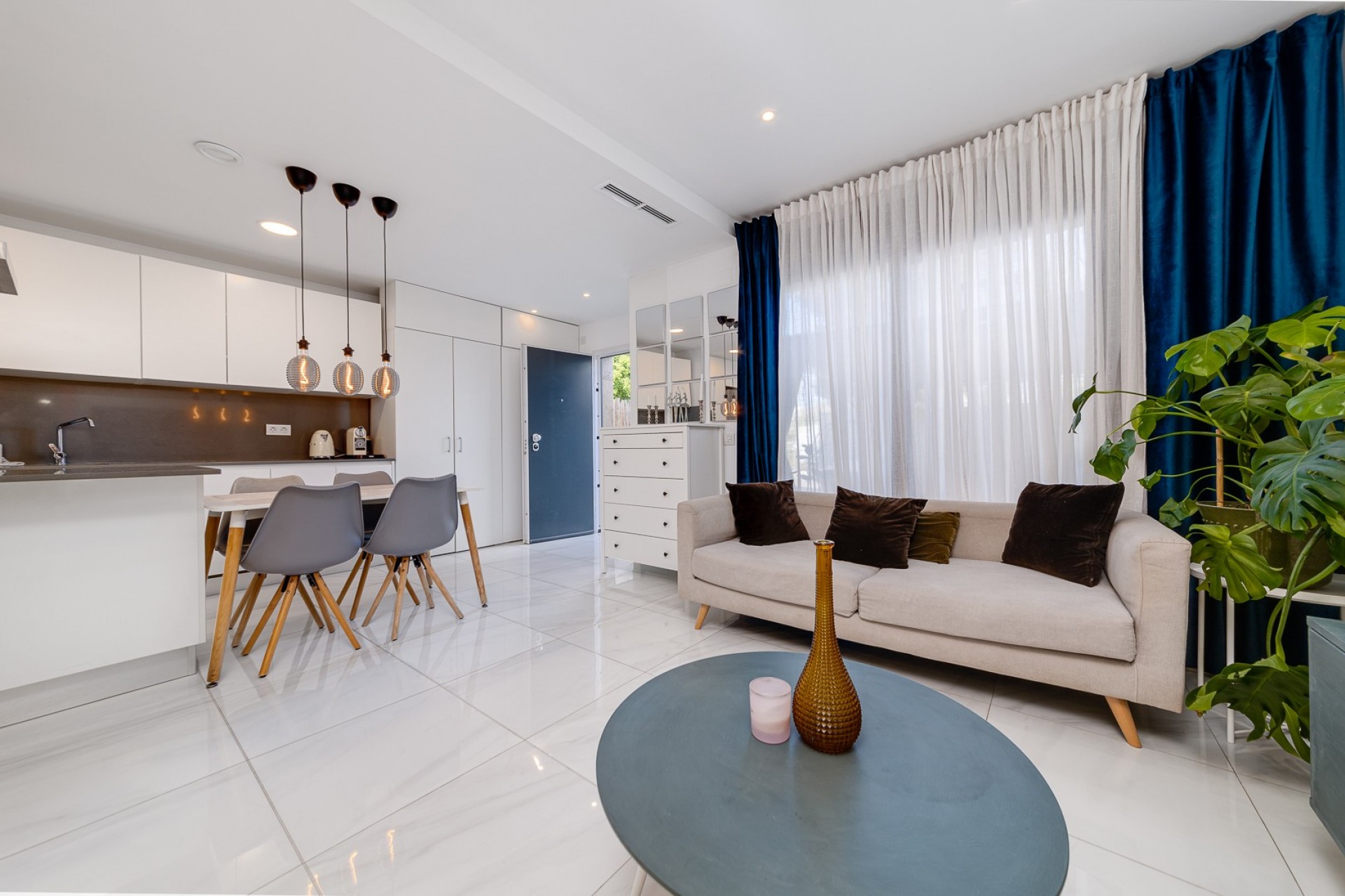 Herverkoop - Townhouse / Terraced House -
Orihuela Costa - Las Filipinas