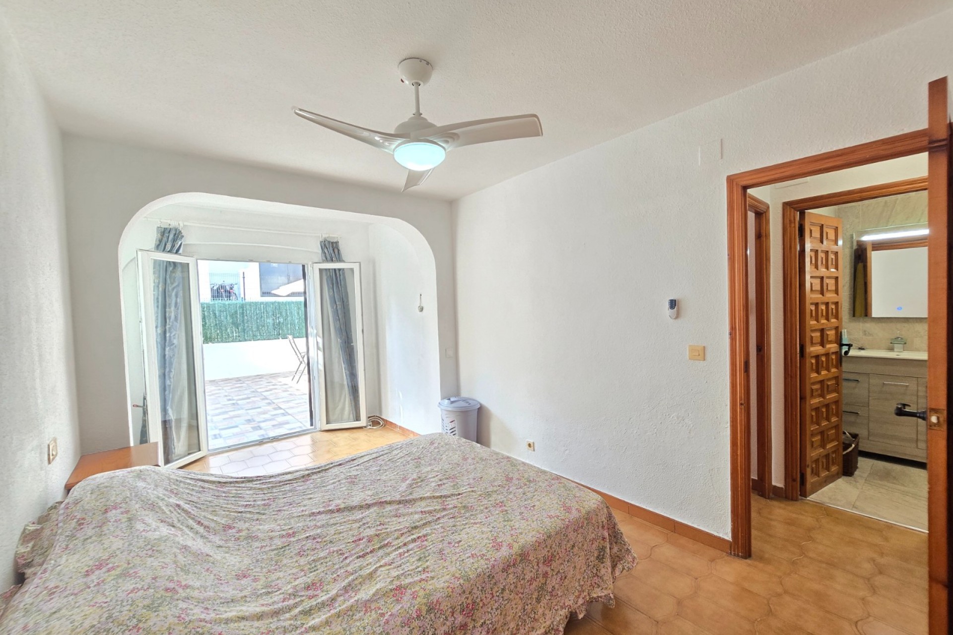 Herverkoop - Townhouse * -
Villamartin * - Los Dolses *