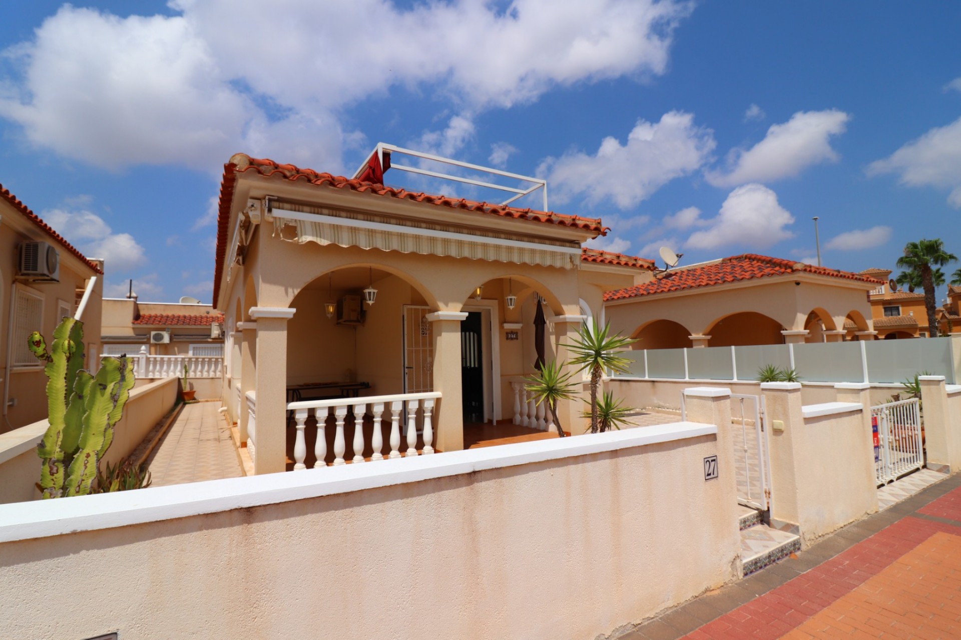 Herverkoop - Villa -
Algorfa - Lo Crispin