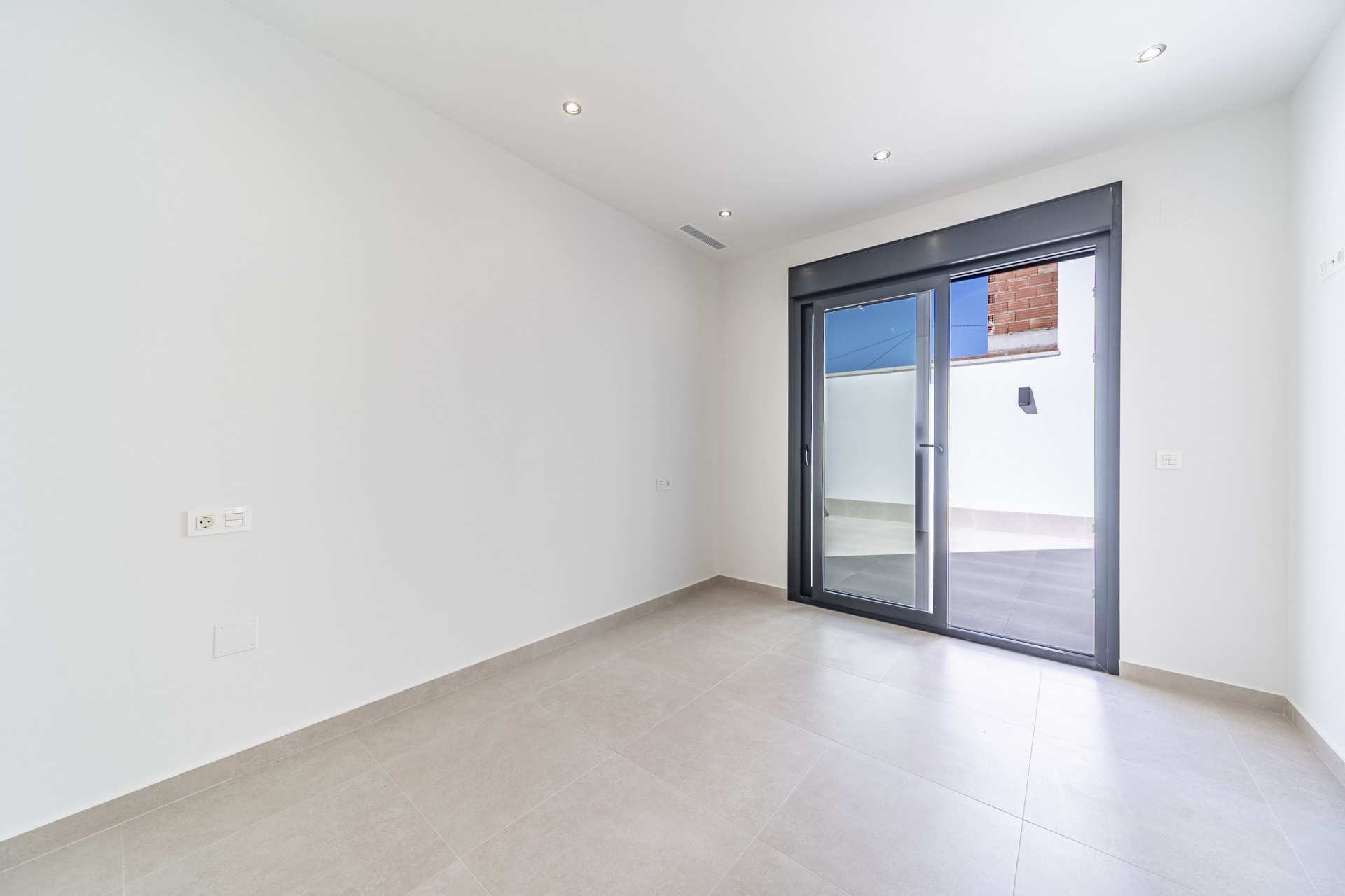 Herverkoop - Villa -
Almoradi - Las Heredades