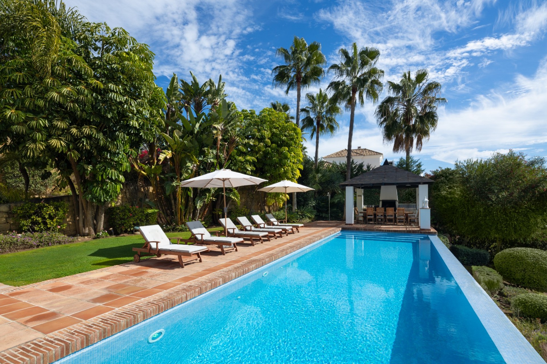 Herverkoop - Villa -
Benahavis - La Quinta
