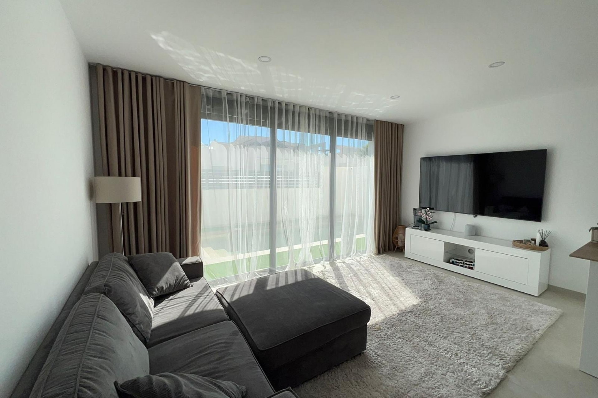 Herverkoop - Villa -
Benijofar