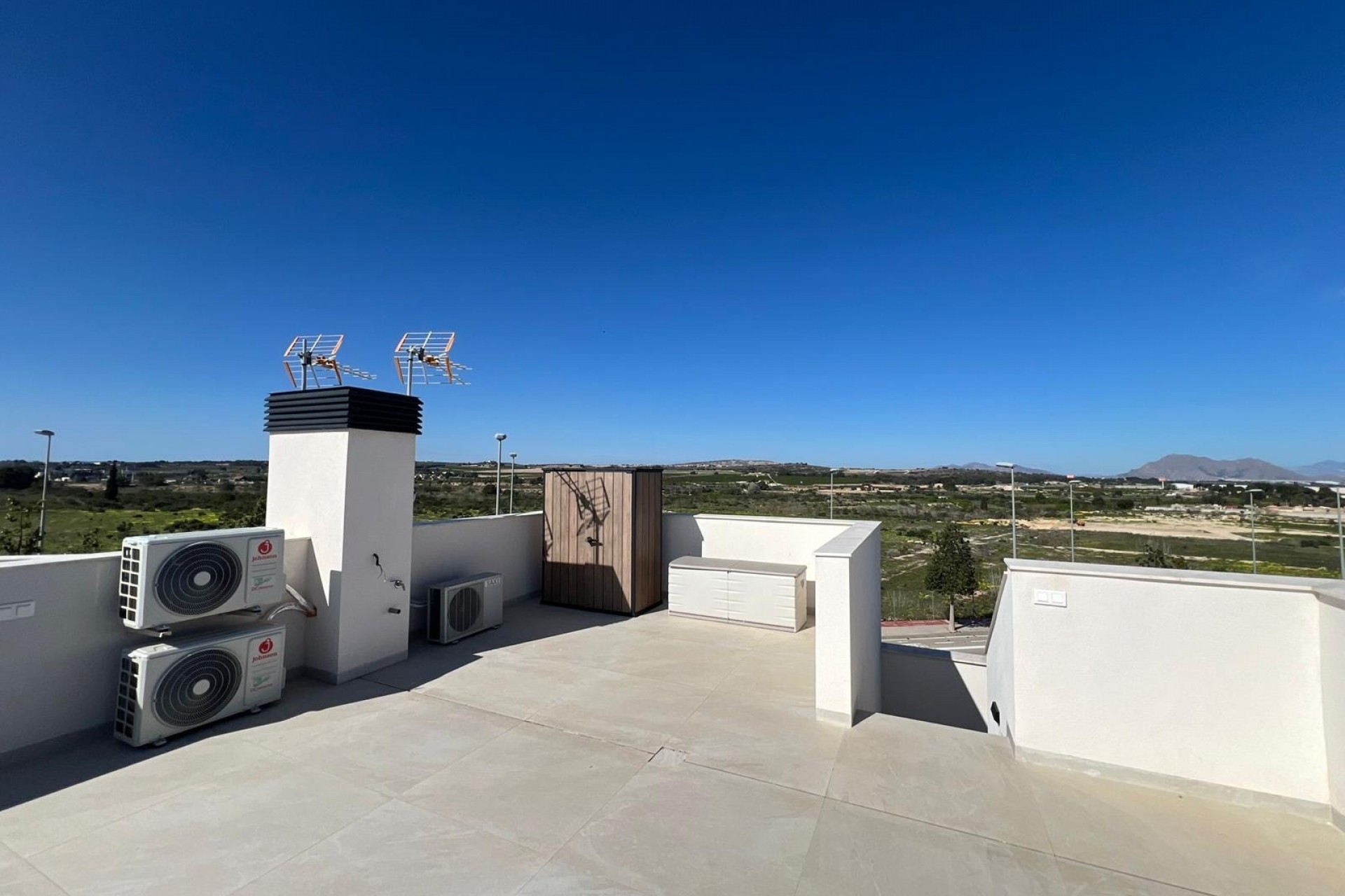 Herverkoop - Villa -
Benijofar