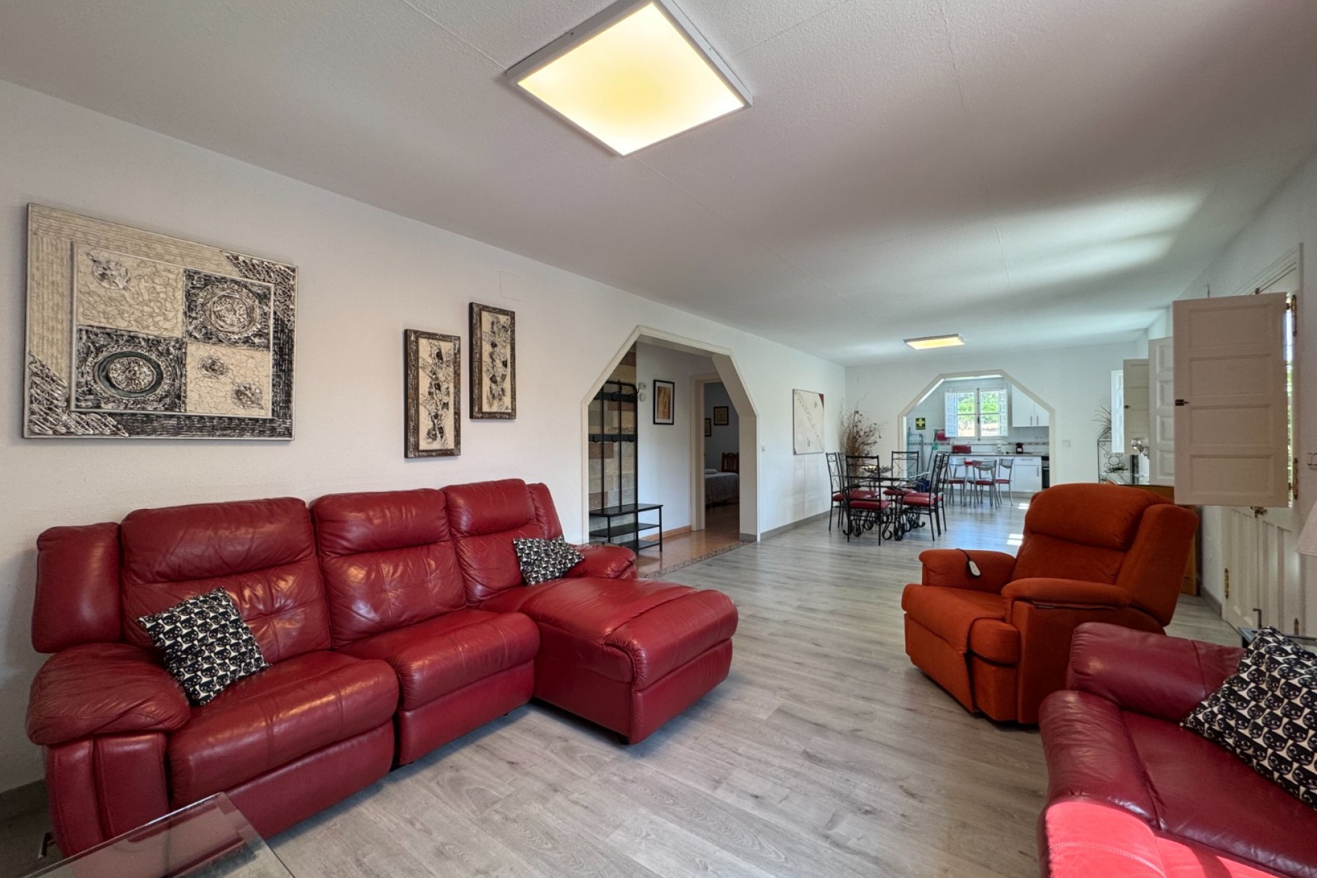 Herverkoop - Villa -
Blanca