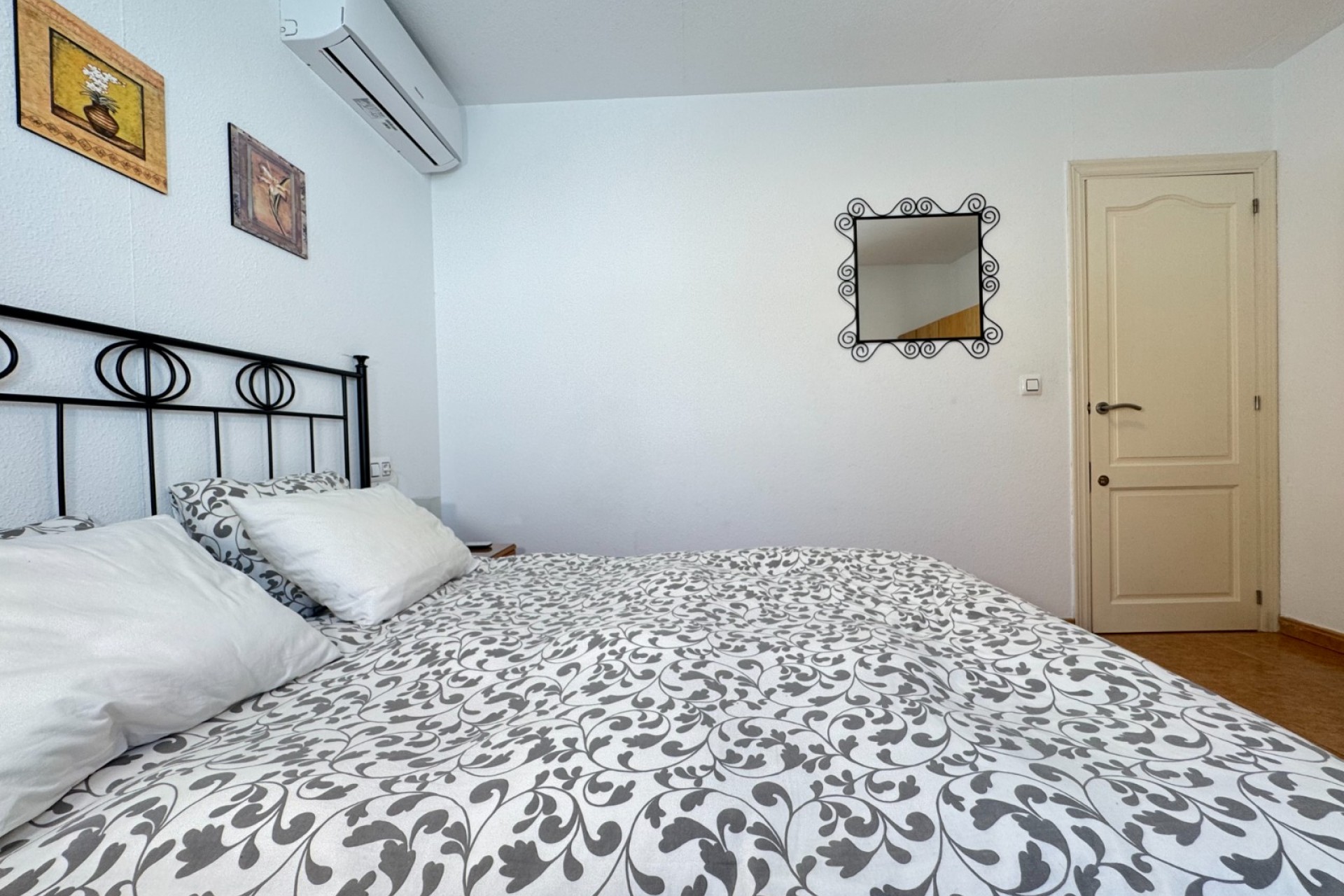 Herverkoop - Villa -
Blanca