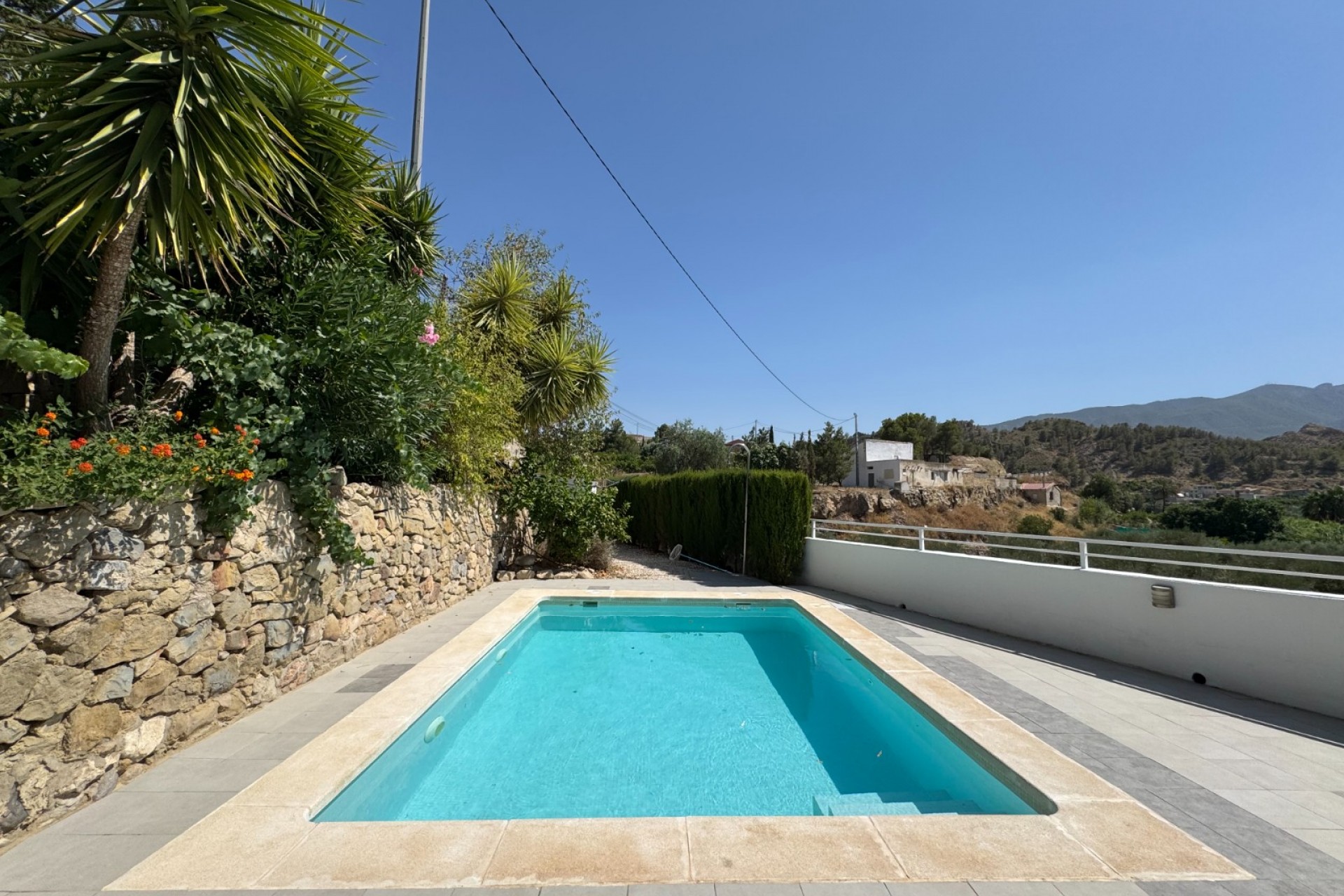 Herverkoop - Villa -
Blanca