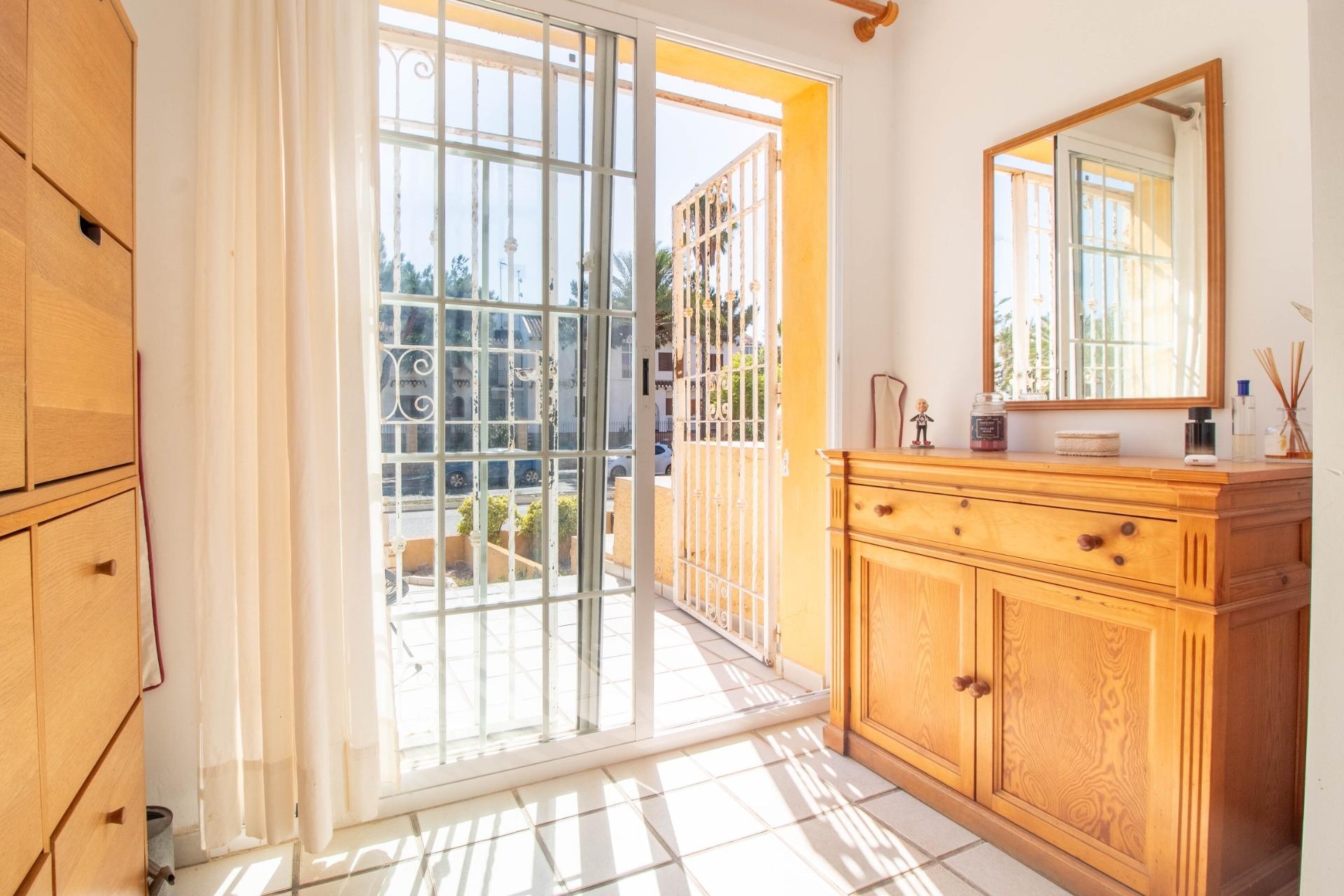 Herverkoop - Villa -
Cabo Roig