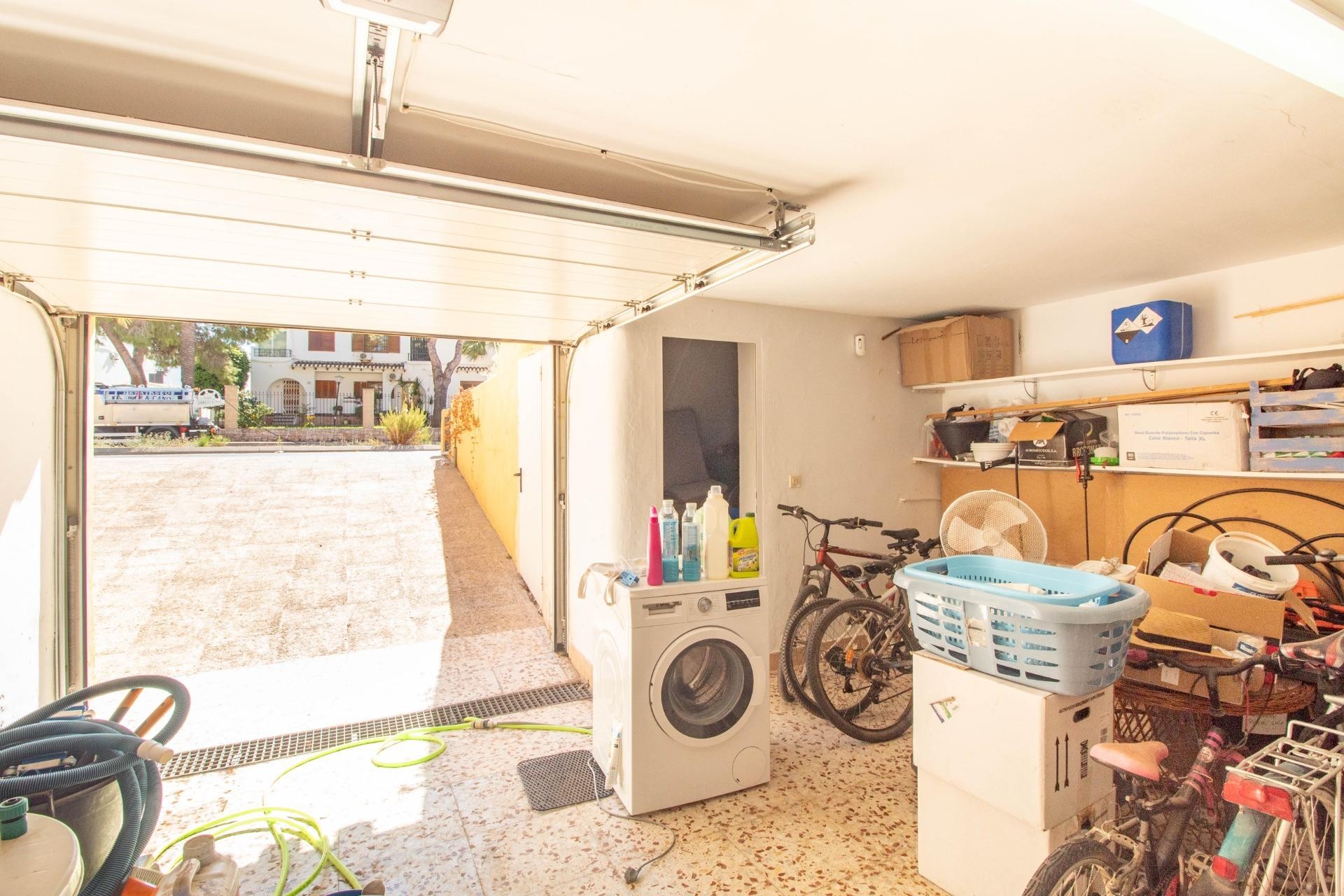 Herverkoop - Villa -
Cabo Roig