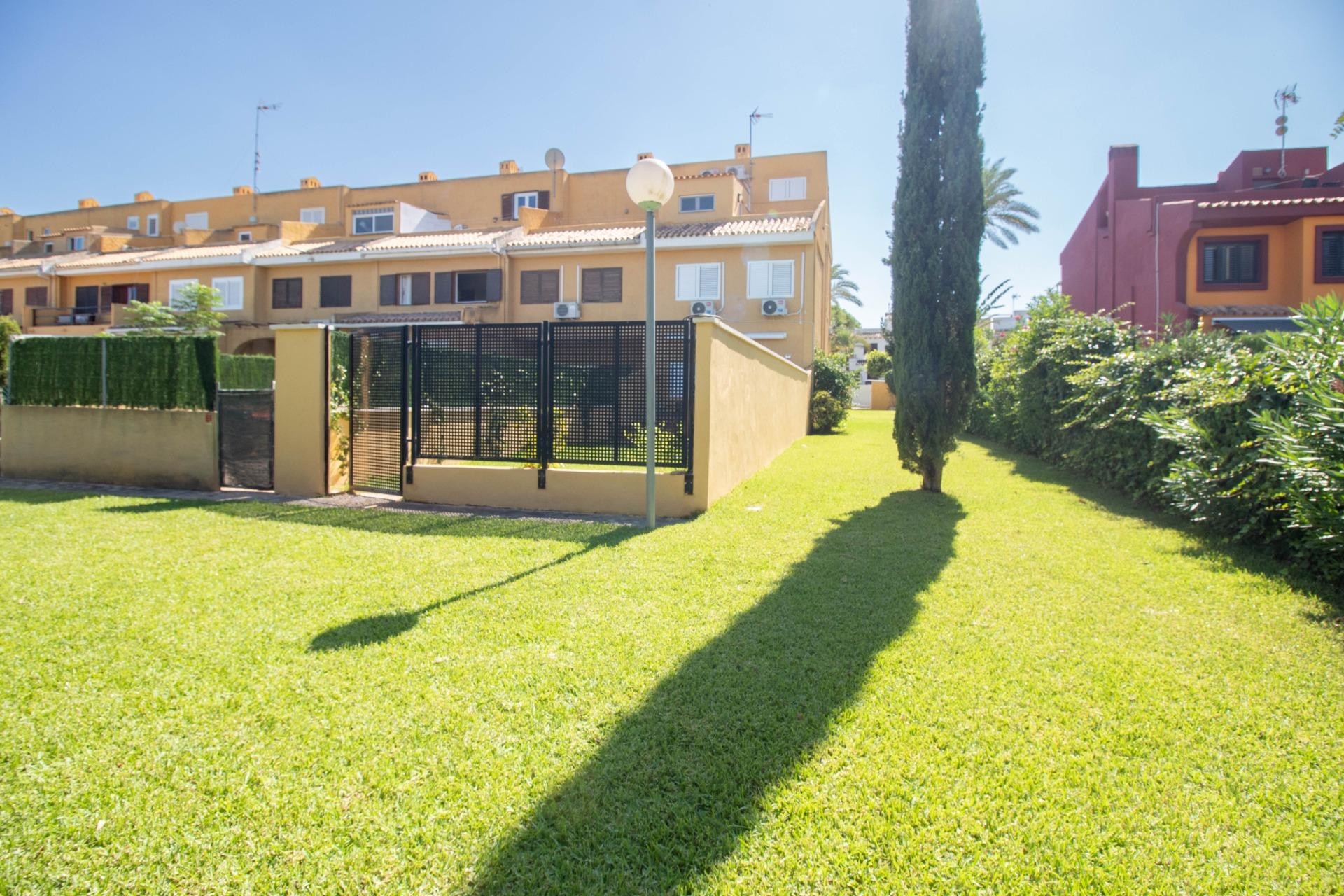 Herverkoop - Villa -
Cabo Roig