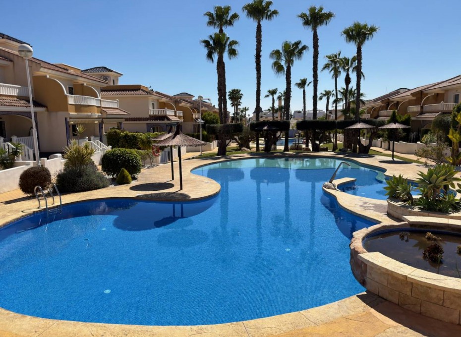 Herverkoop - Villa -
Ciudad Quesada - Doña Pepa