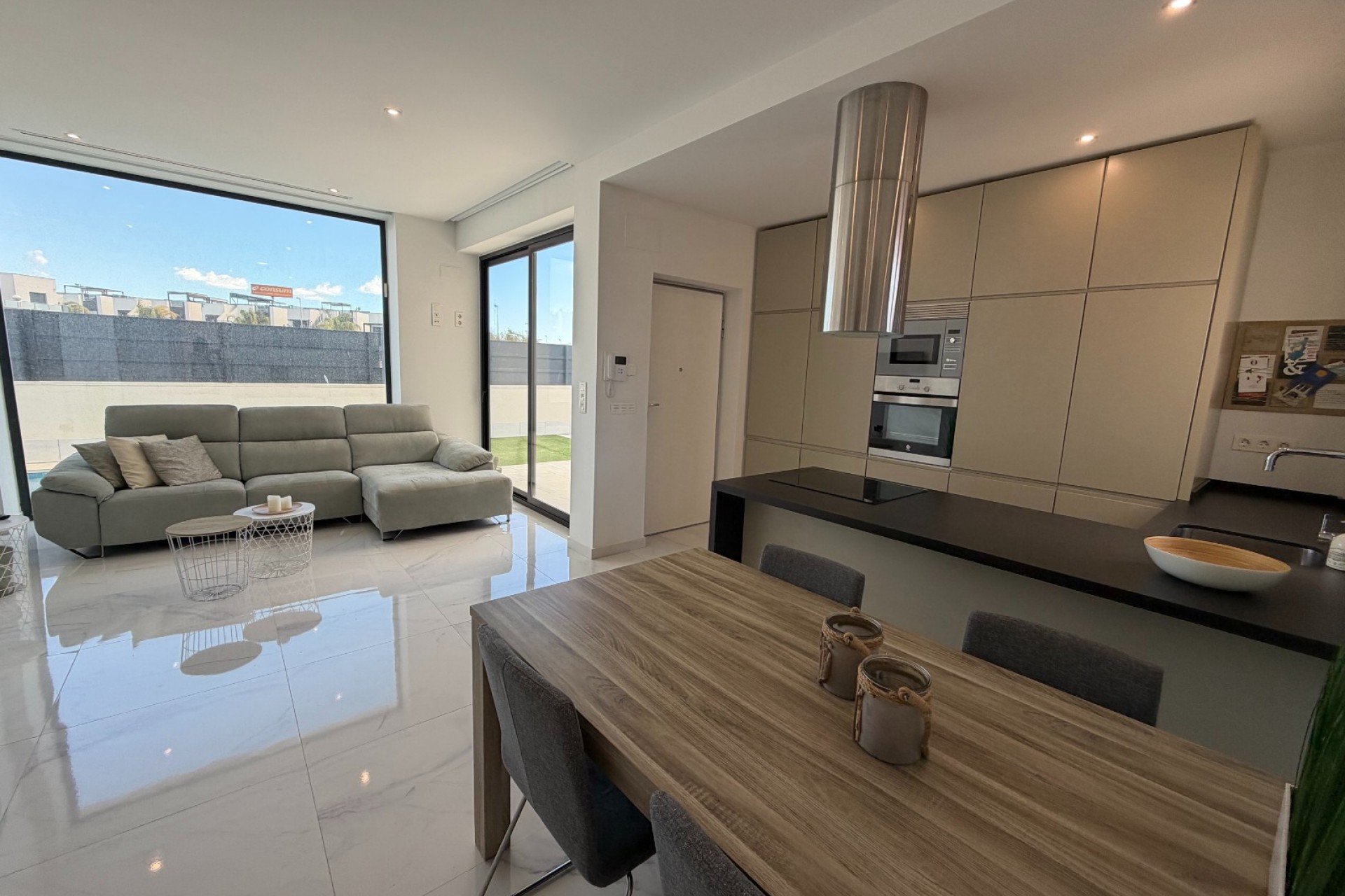 Herverkoop - Villa -
Ciudad Quesada - La Laguna