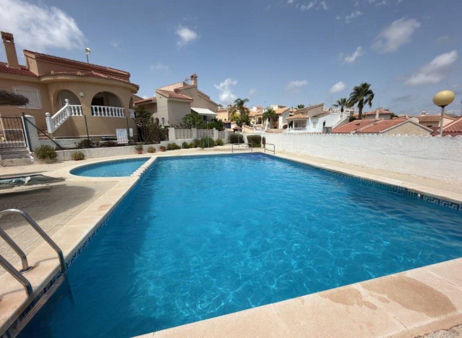 Herverkoop - Villa -
Ciudad Quesada - La Marquesa Golf