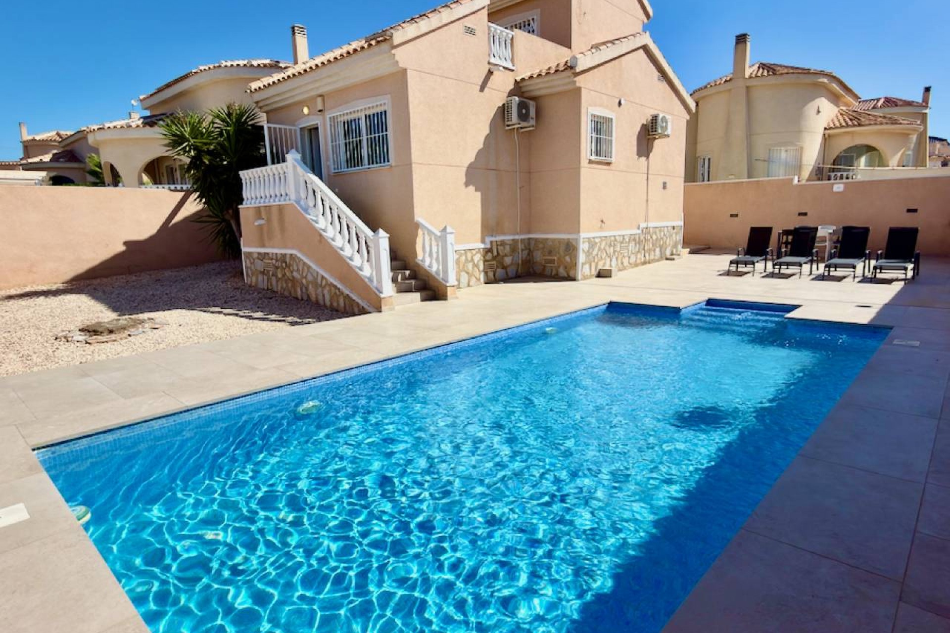 Herverkoop - Villa -
Ciudad Quesada - Rojales