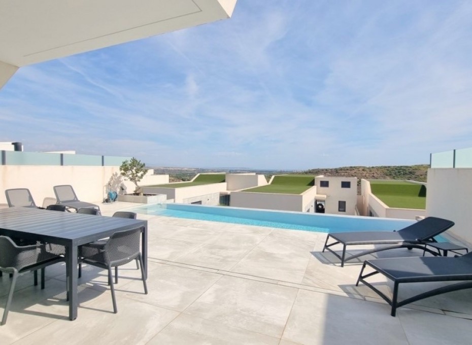 Herverkoop - Villa -
Ciudad Quesada