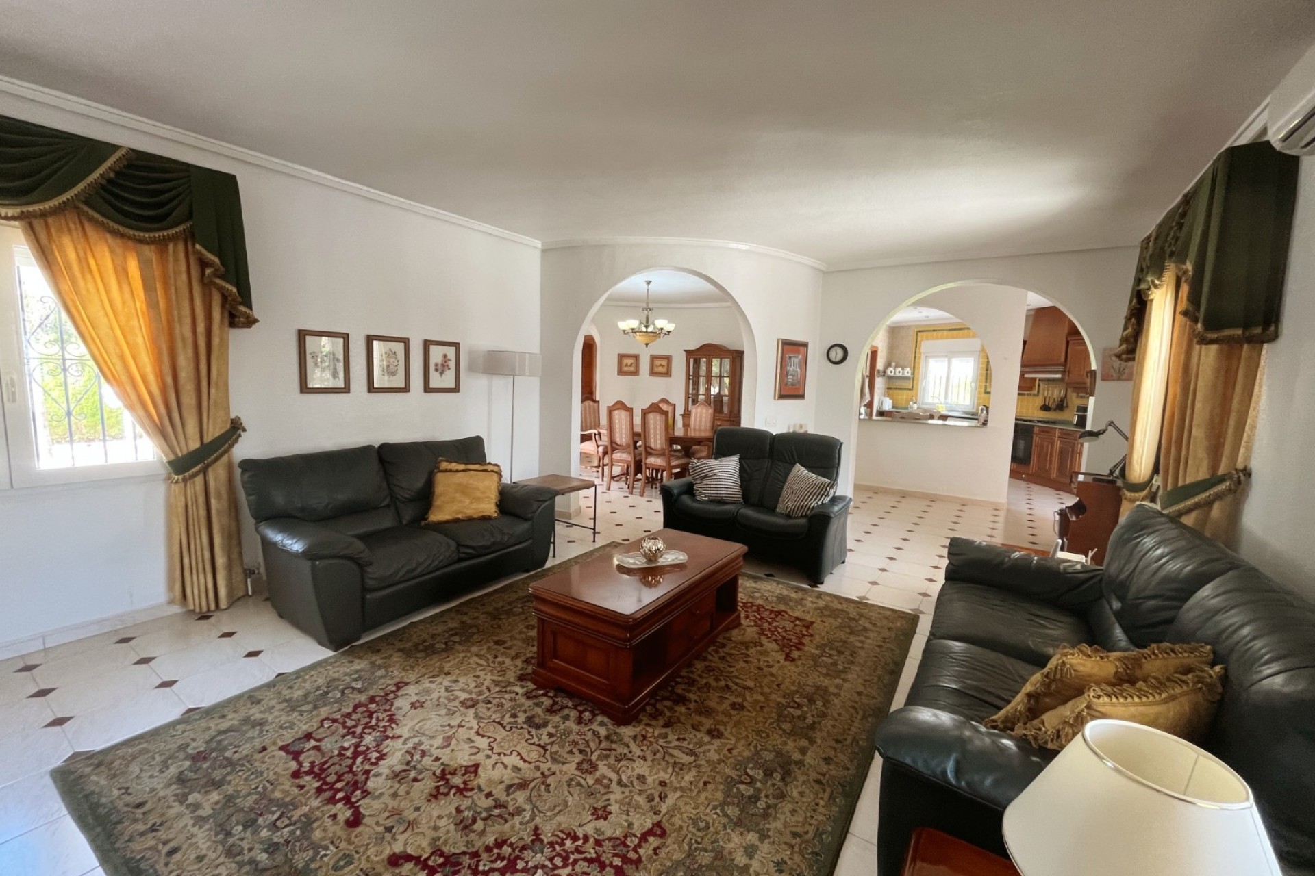 Herverkoop - Villa -
Ciudad Quesada