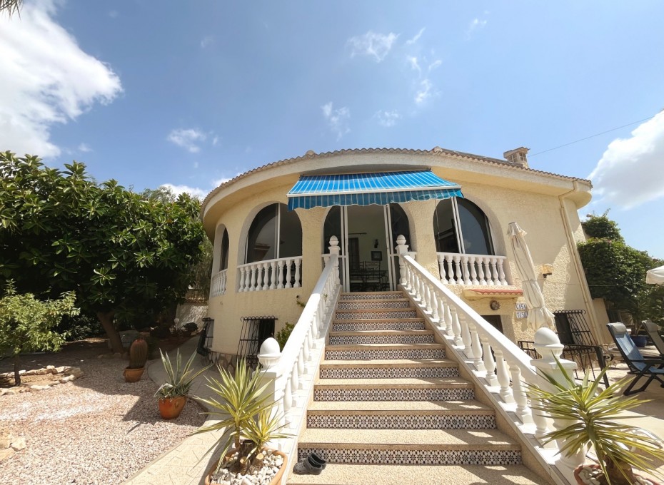 Herverkoop - Villa -
Ciudad Quesada