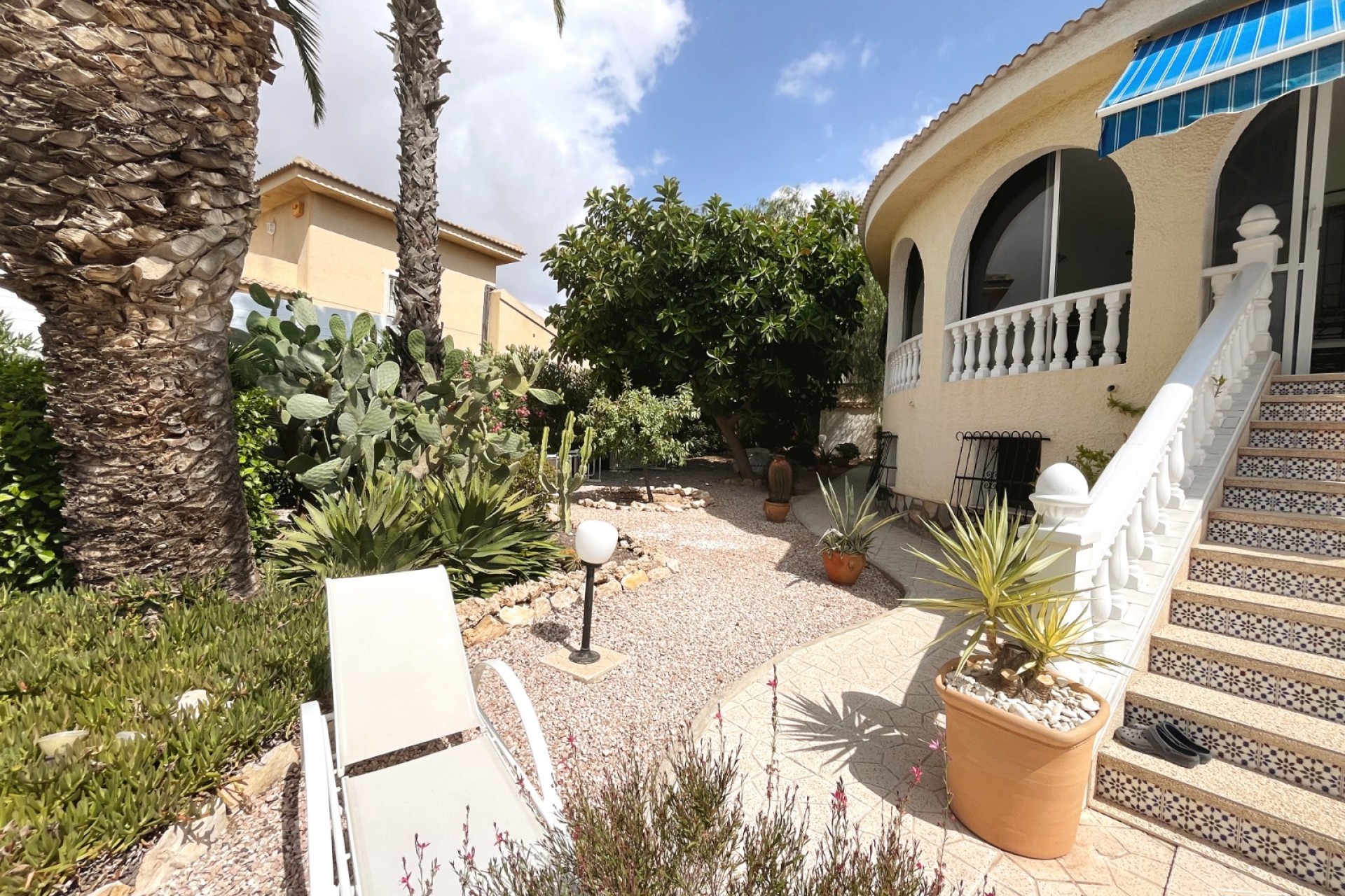 Herverkoop - Villa -
Ciudad Quesada