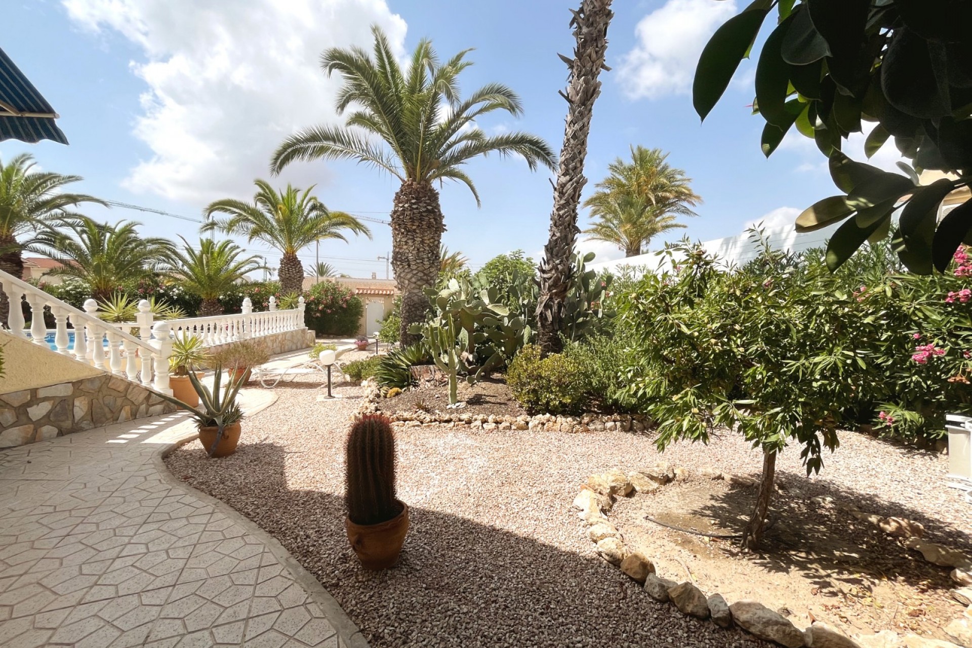 Herverkoop - Villa -
Ciudad Quesada