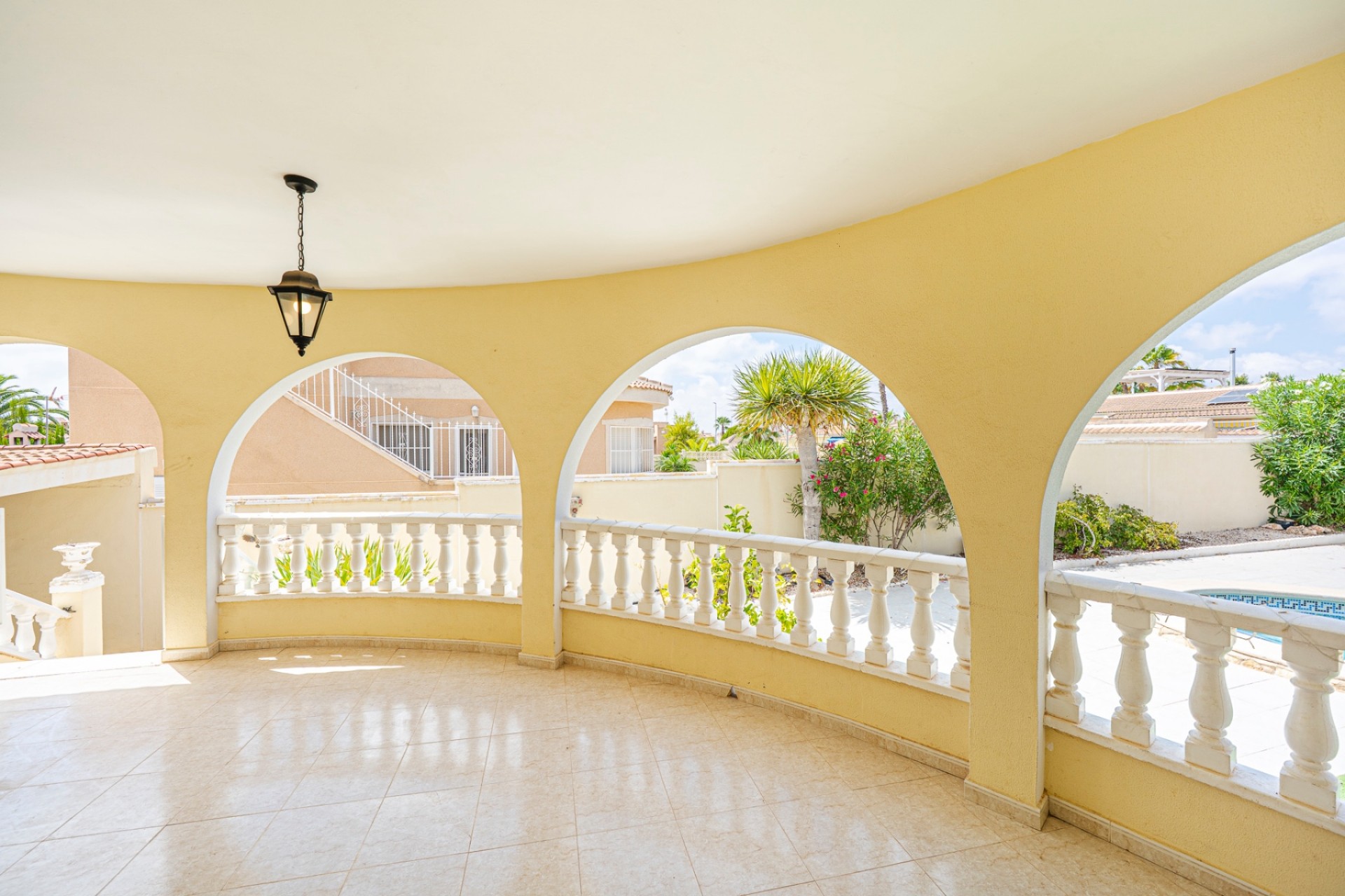 Herverkoop - Villa -
Ciudad Quesada