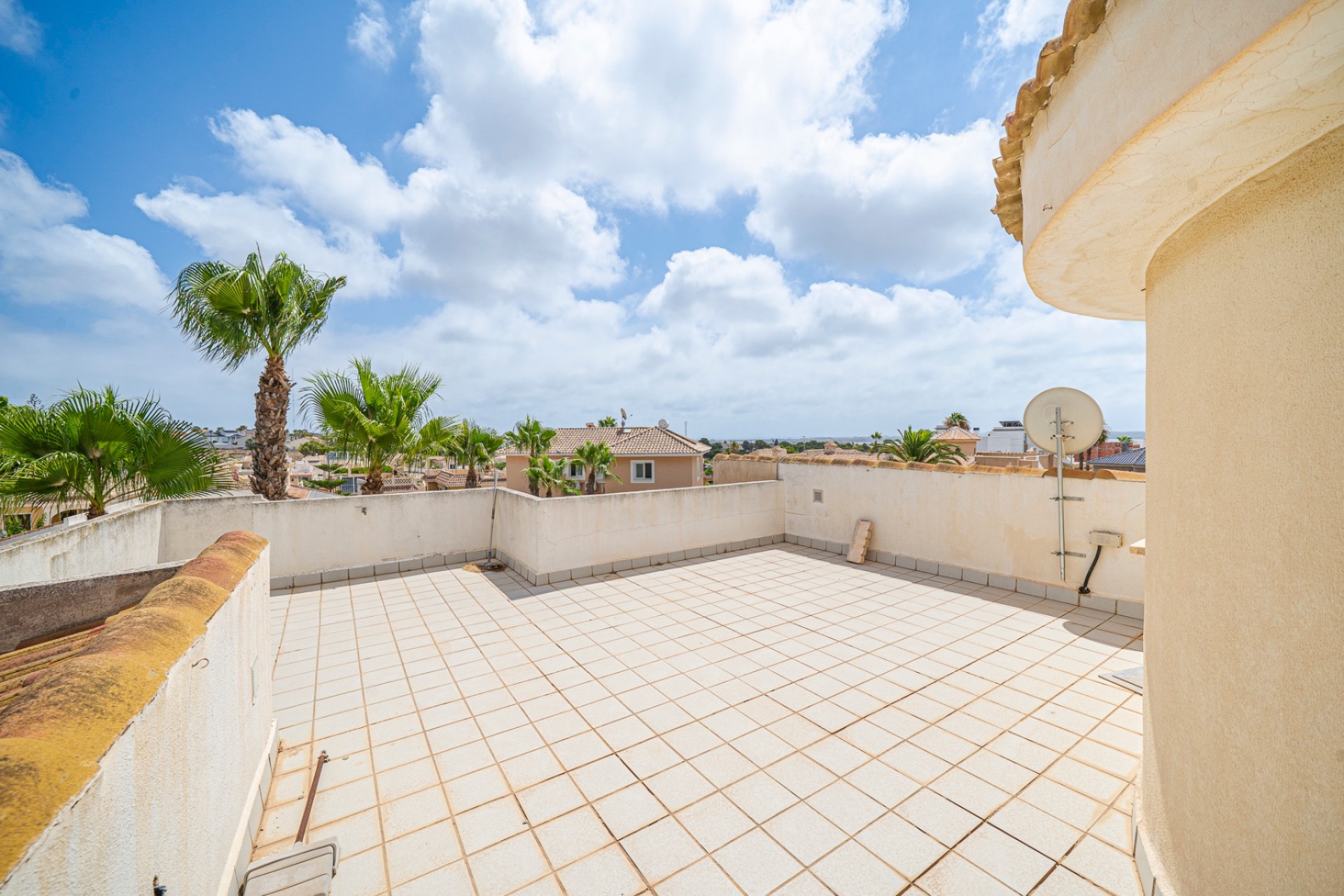 Herverkoop - Villa -
Ciudad Quesada