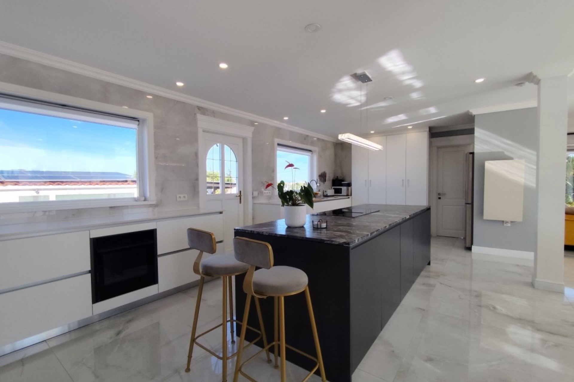 Herverkoop - Villa -
El Mudamiento