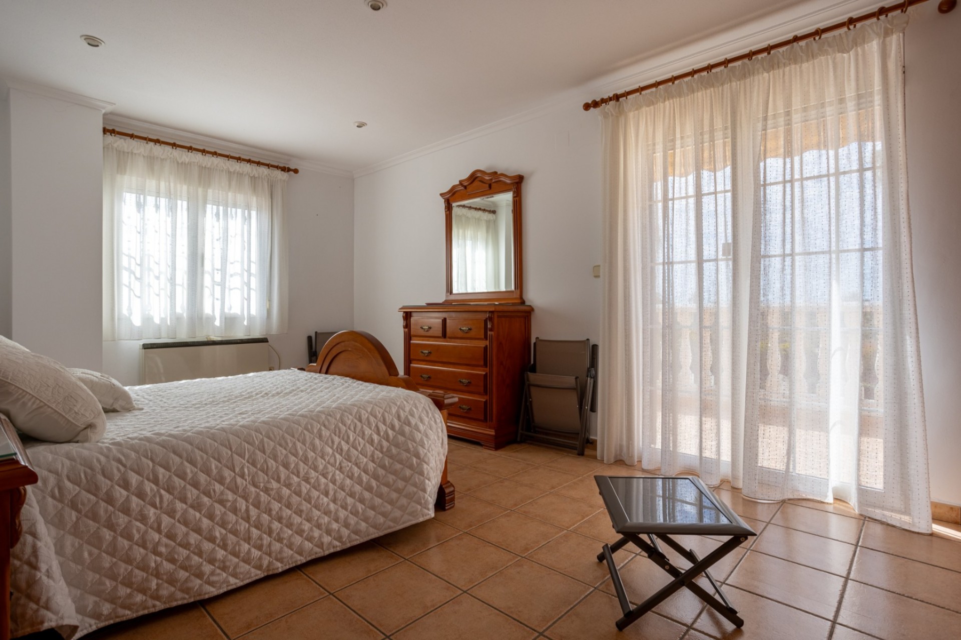Herverkoop - Villa -
Elche - La Hoya