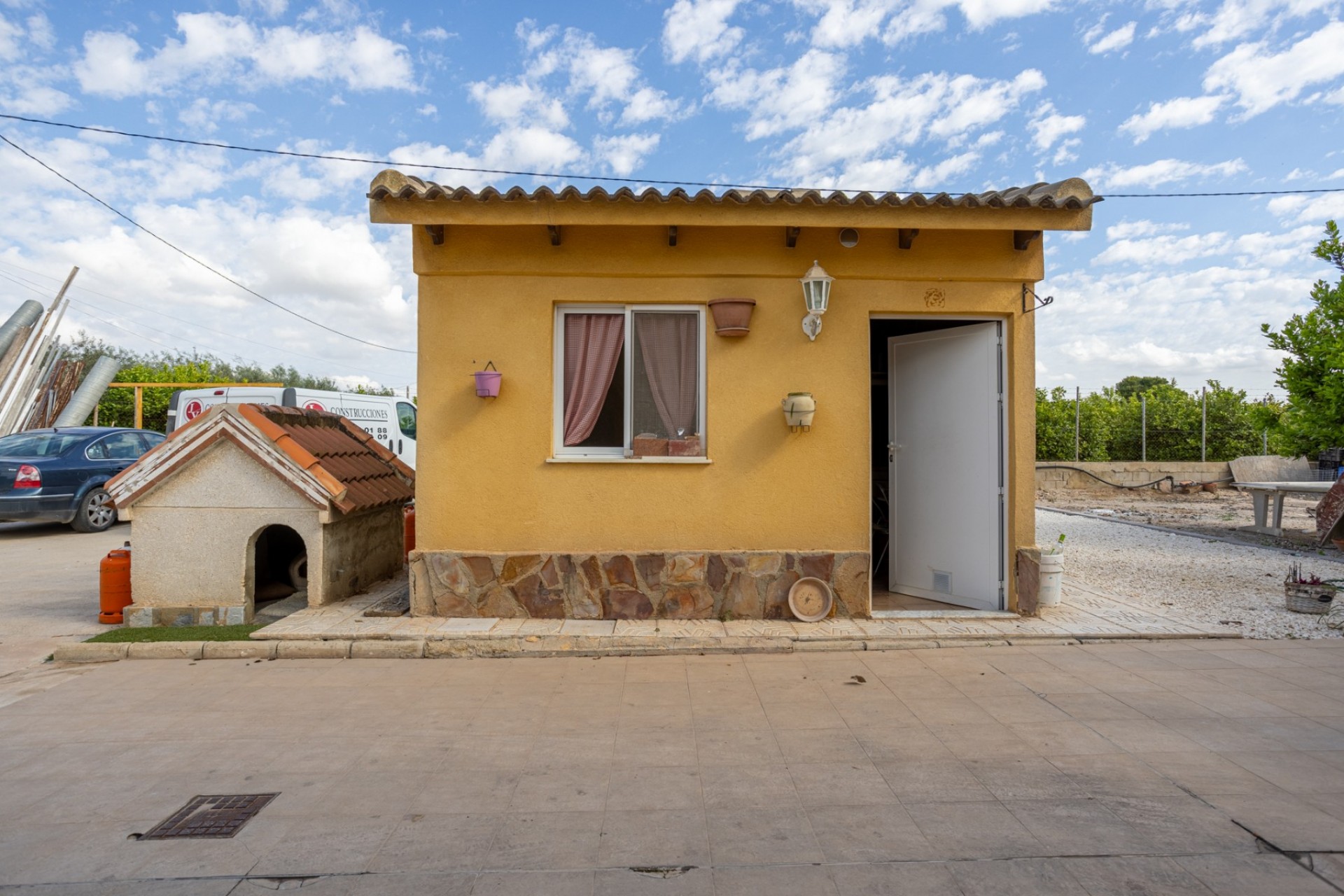 Herverkoop - Villa -
Elche - La Hoya