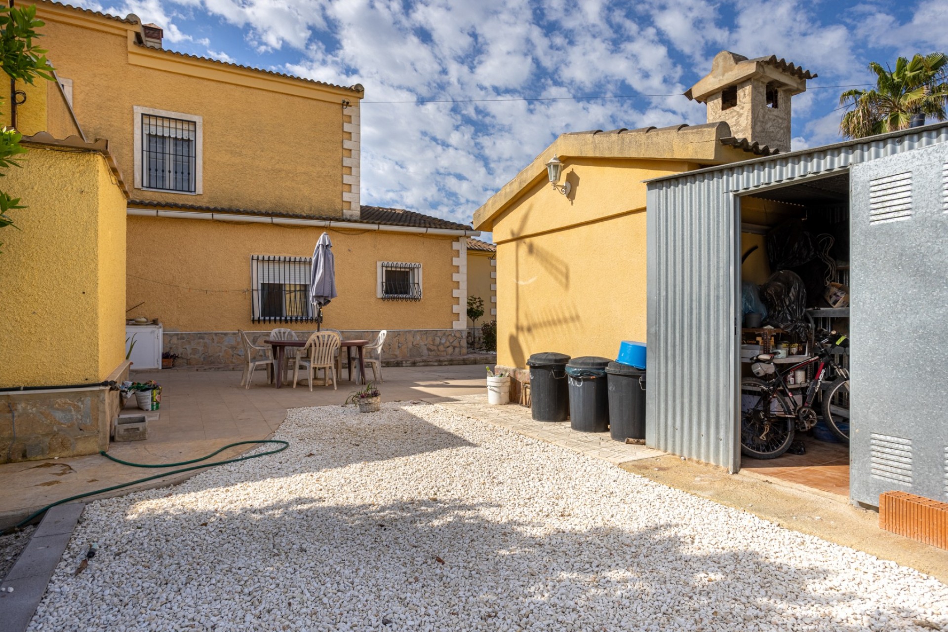 Herverkoop - Villa -
Elche - La Hoya