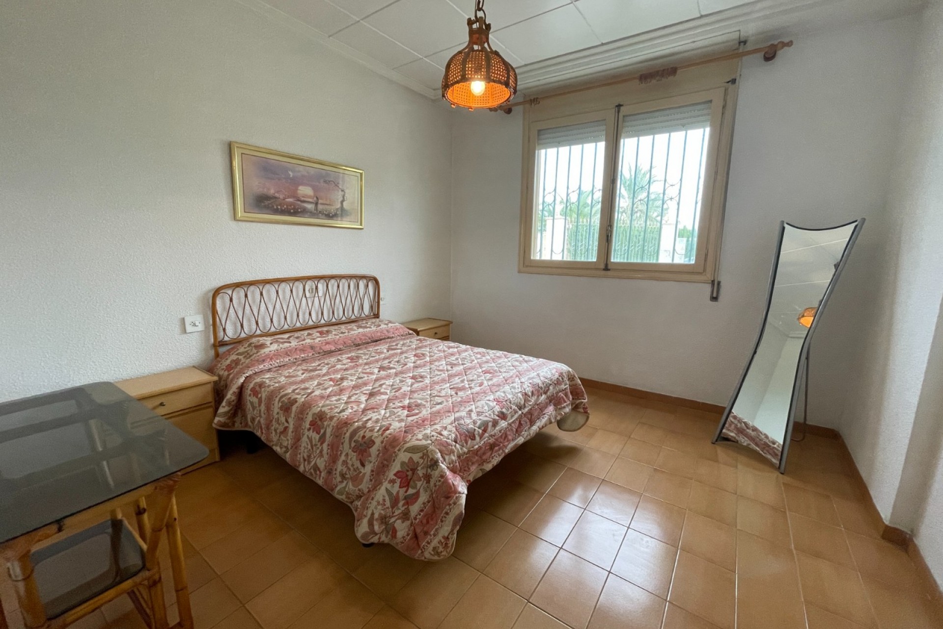 Herverkoop - Villa -
Elche