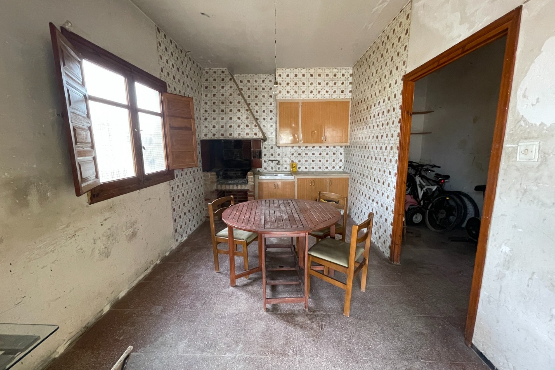 Herverkoop - Villa -
Elche